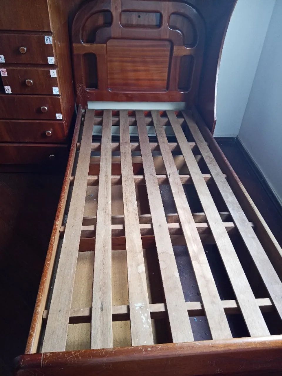 Cama de madeira solteiro  - Foto 4