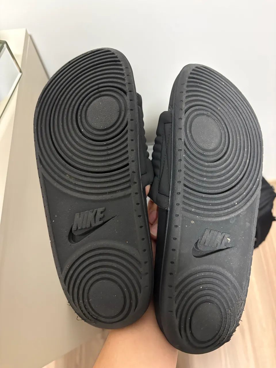 Chinelo nike slide preto - Foto 4
