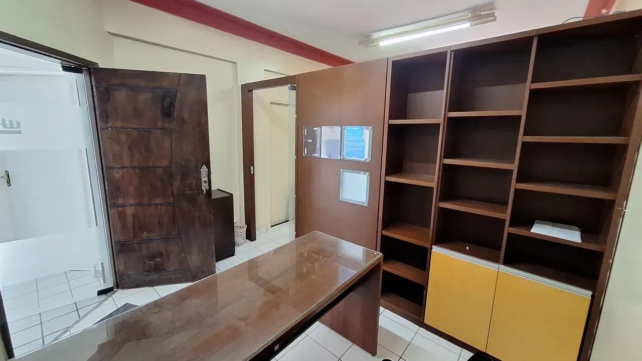 Alugo Sala Mobiliada No São Francisco Ed. Saint Louis