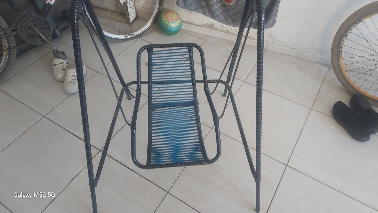 CADEIRA DE BALANÇO KIDS