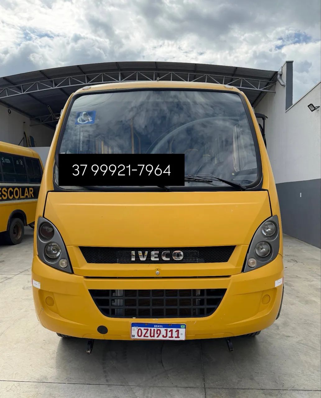 Micro Ônibus Iveco CityClass 70C17 Escolar  - Foto 2