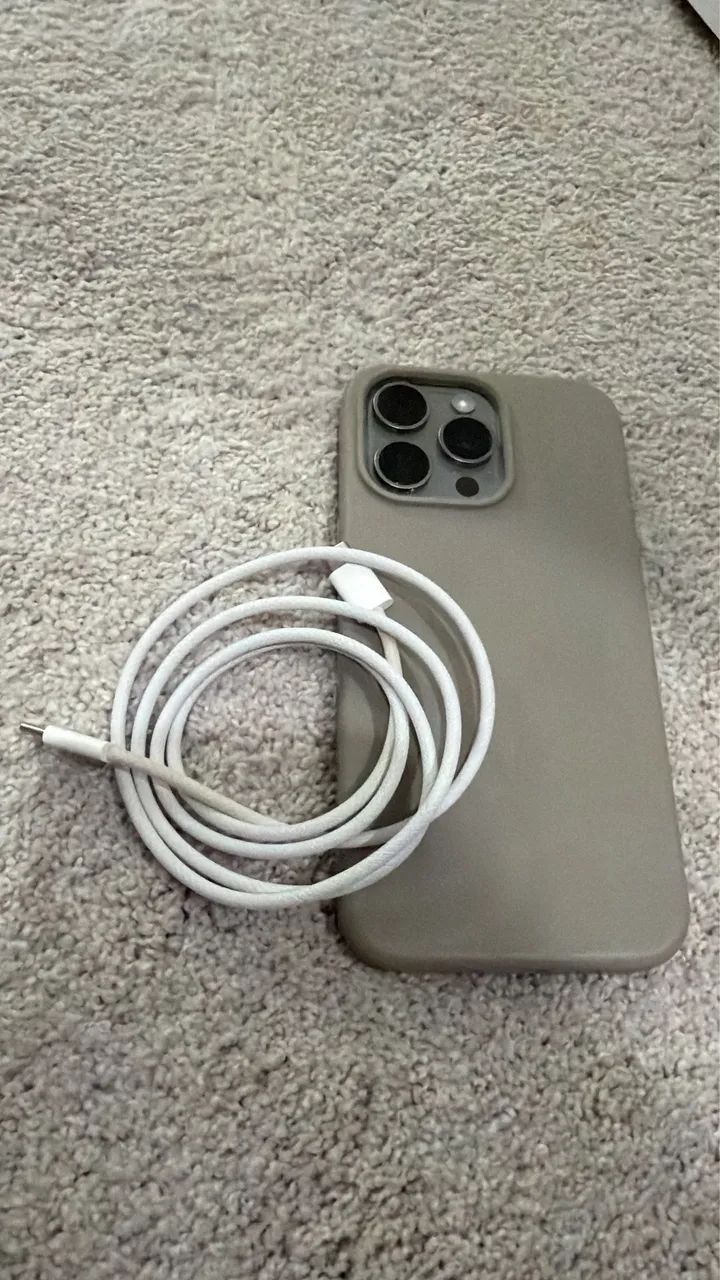 IPhone 15 Pro Max 512gb Cor Titânio Natural - Foto 4