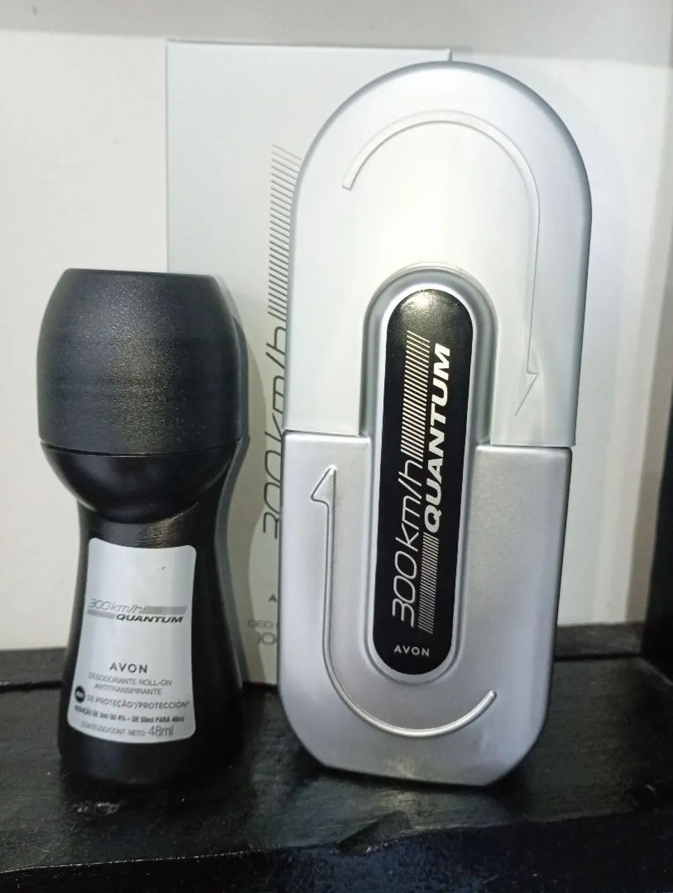 Colônia 300km e desodorante 