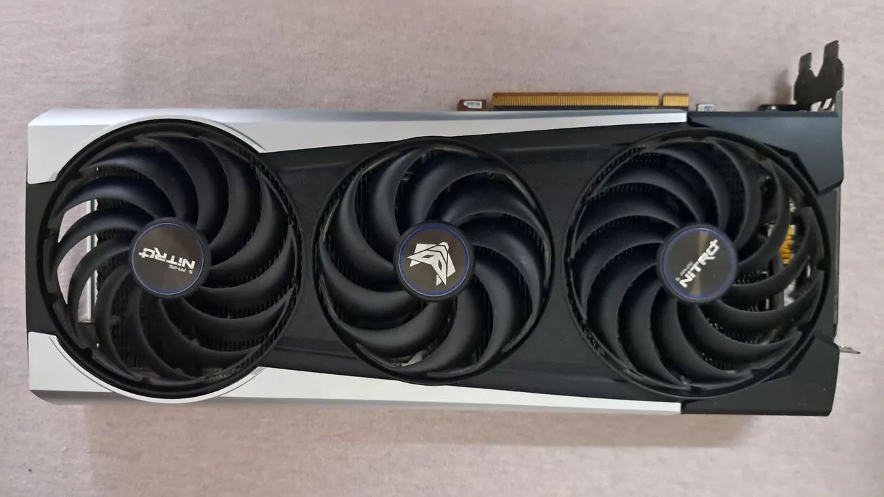 PLACA DE VIDEO AMD Radeon RX 6700 XT 12GB - Foto 2