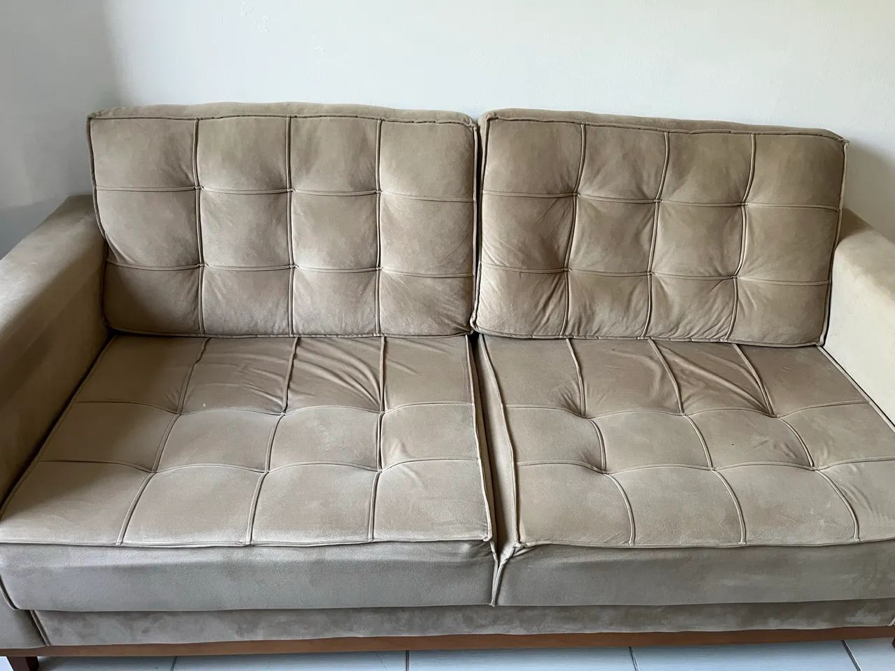 SOFA NILO VELUDO DELUXE BEGE