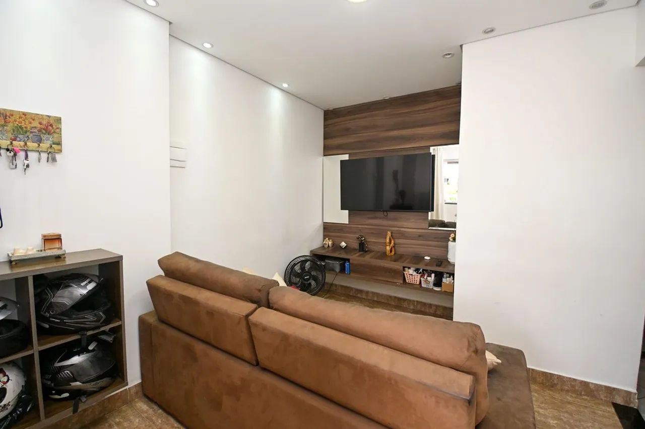 Casa à Venda - Colonial, 5 Quartos, 150 m2