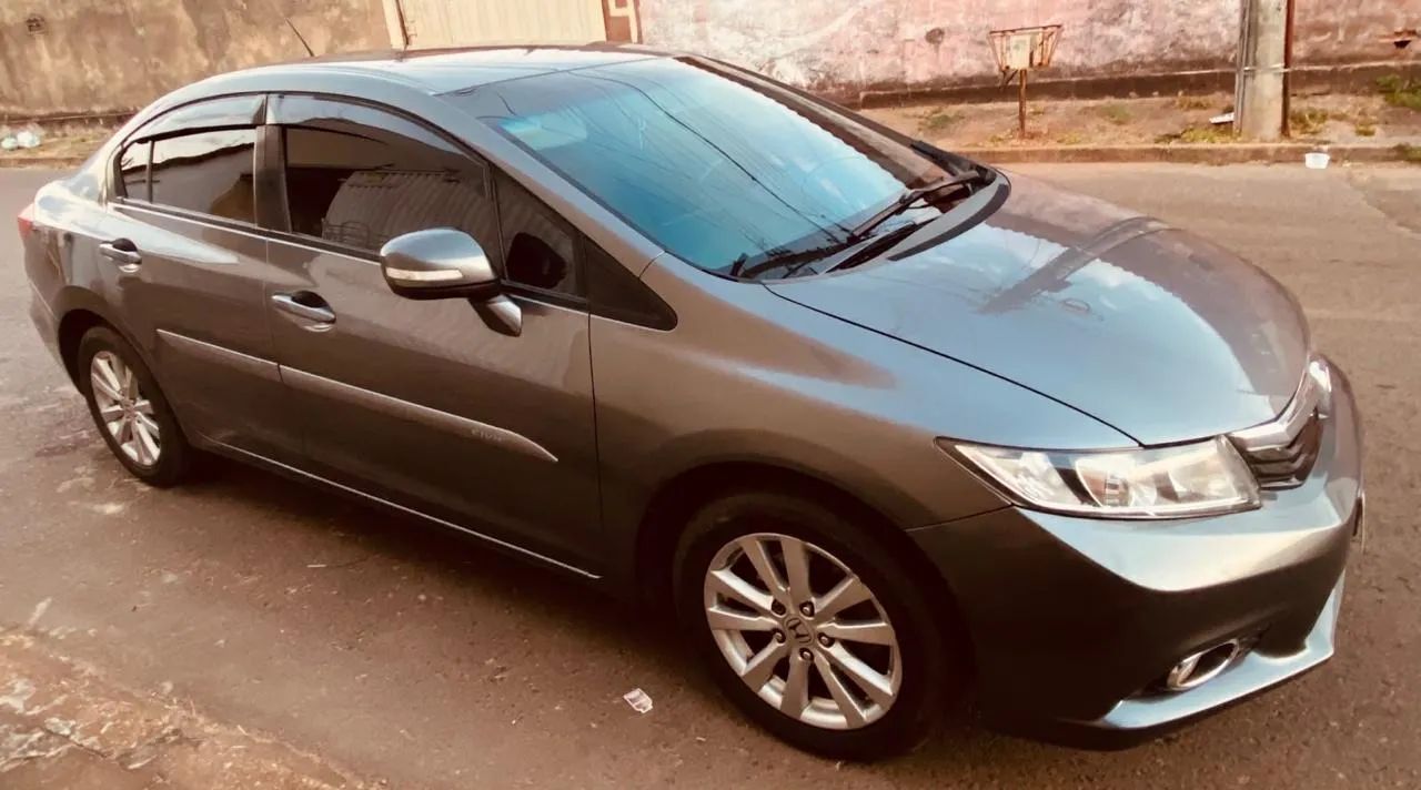 Honda Civic Civic Sedan LXR 2.0 Flexone 16V Aut. 4p 2014