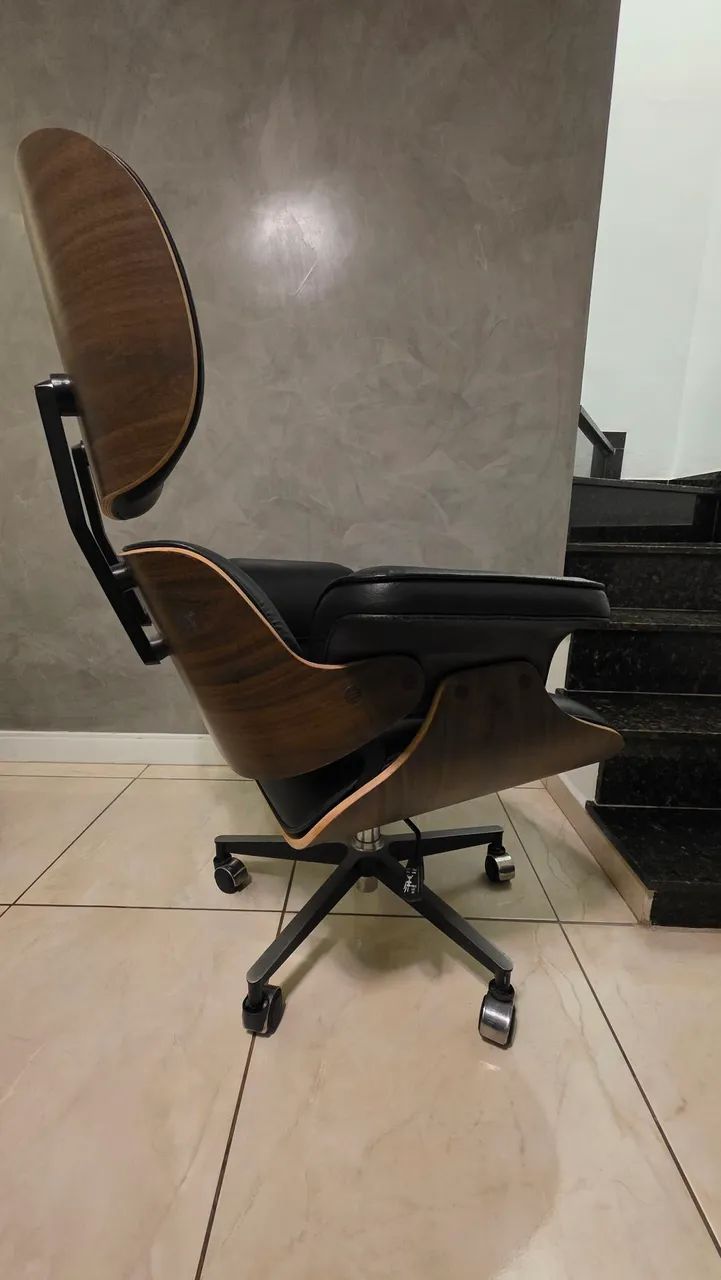 Poltrona em Couro Charles Eames - Foto 2