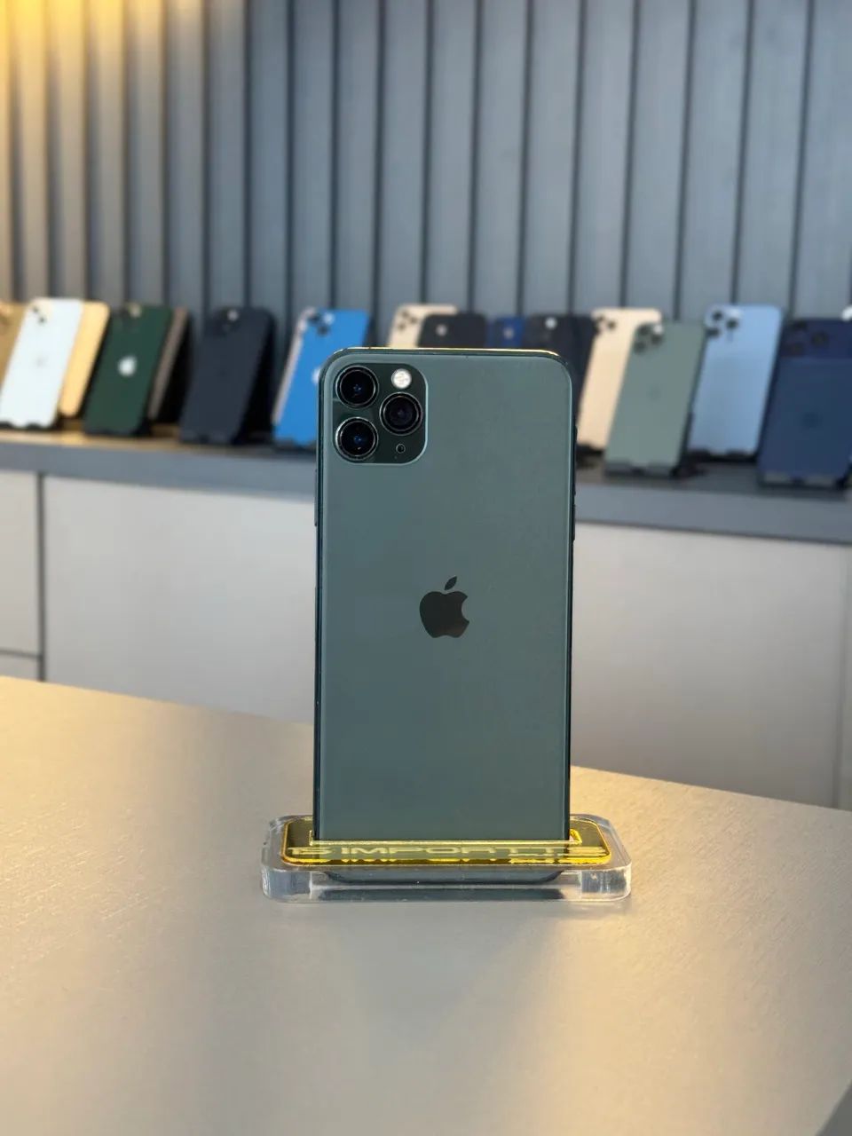 iPhone 11 Pro Max 64 gigas tela nova Face of