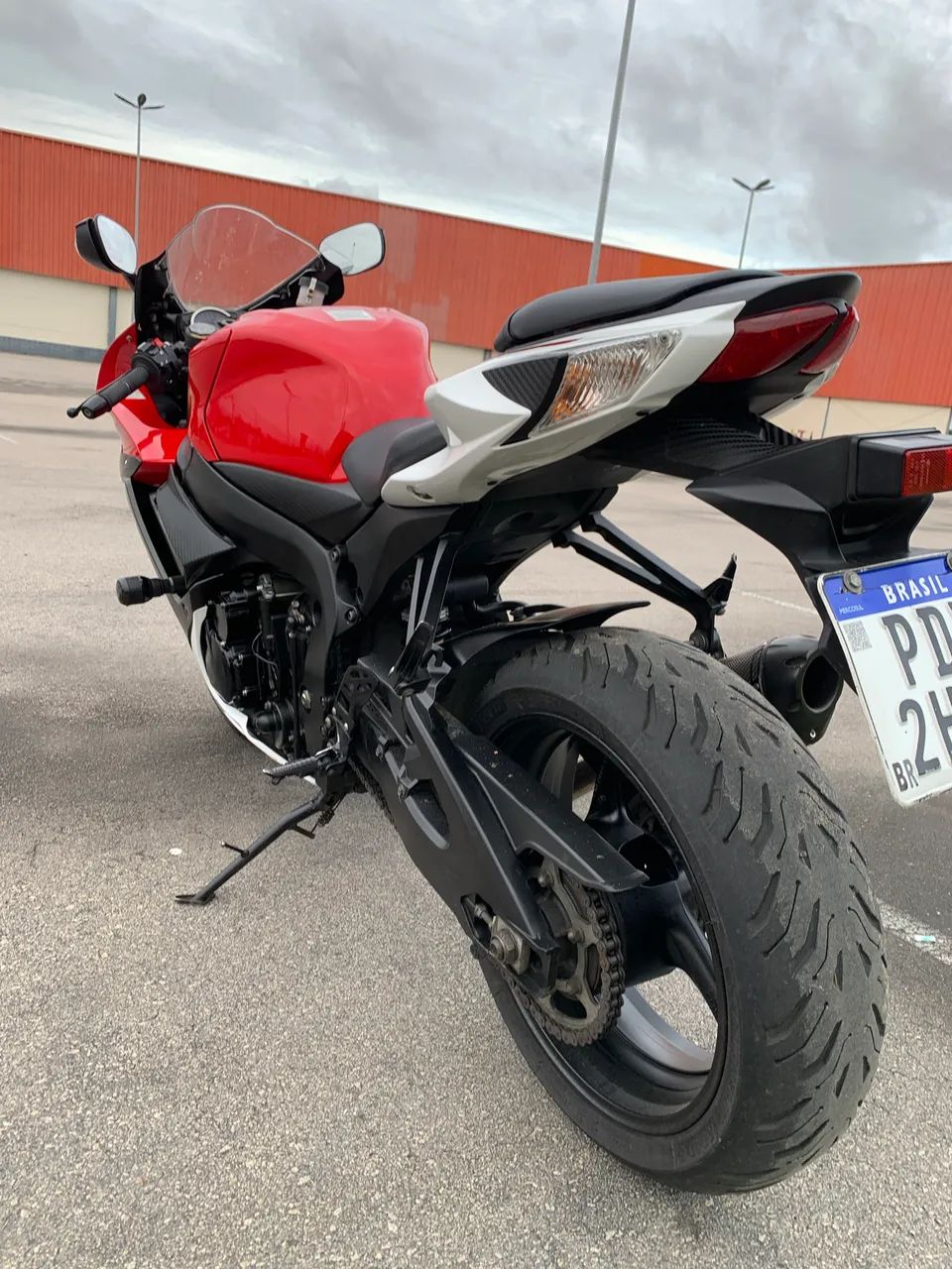  Suzuki Srad 750 2016 - Foto 5