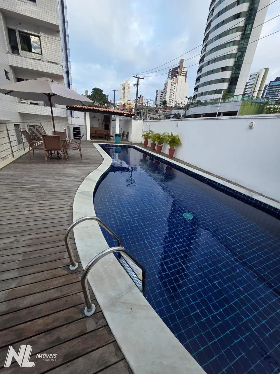 Apartamento em Andar Alto, Ventilado e com Excelente Acabamento