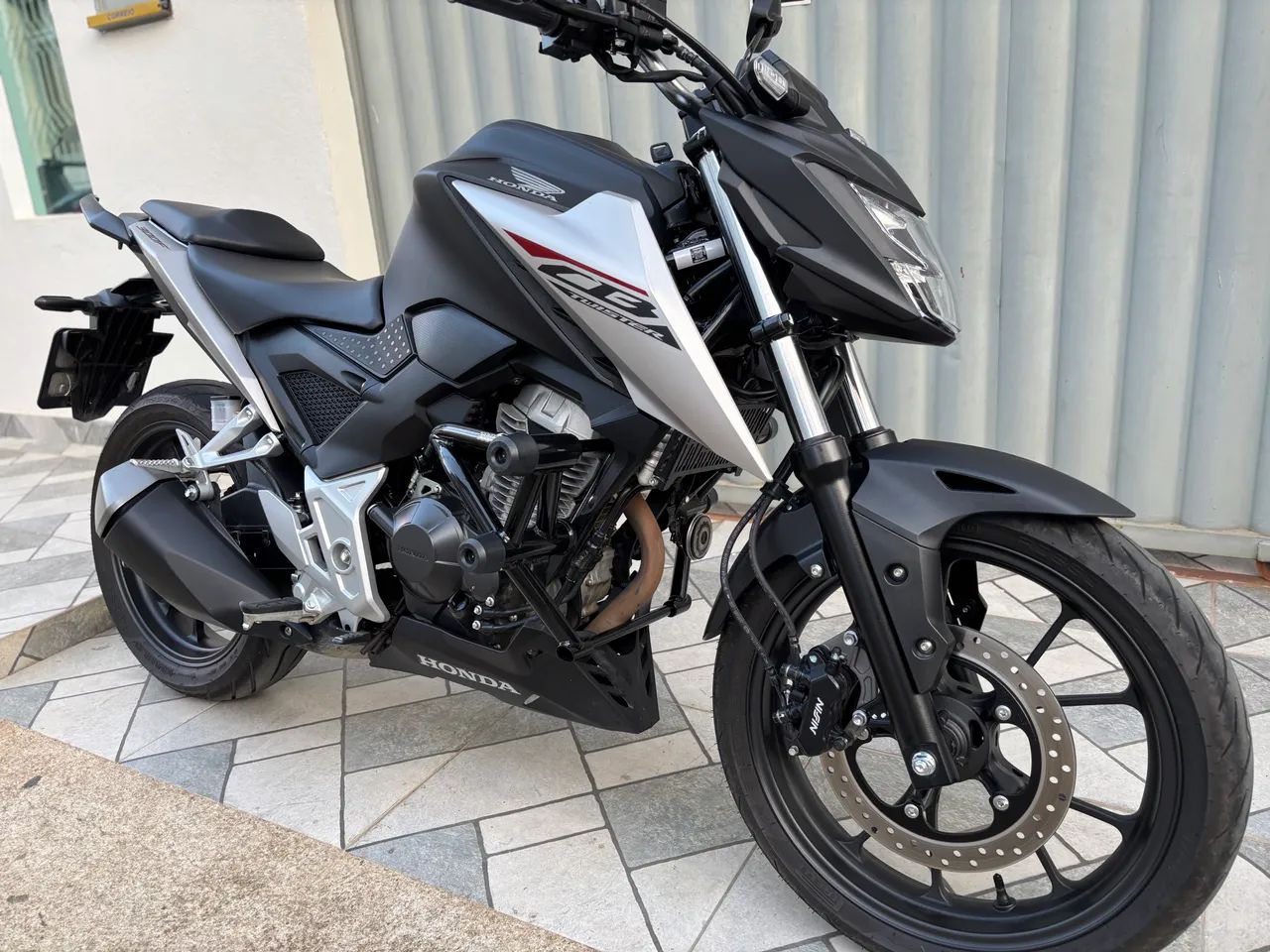 CB 300f Ano 25/26 - Foto 2