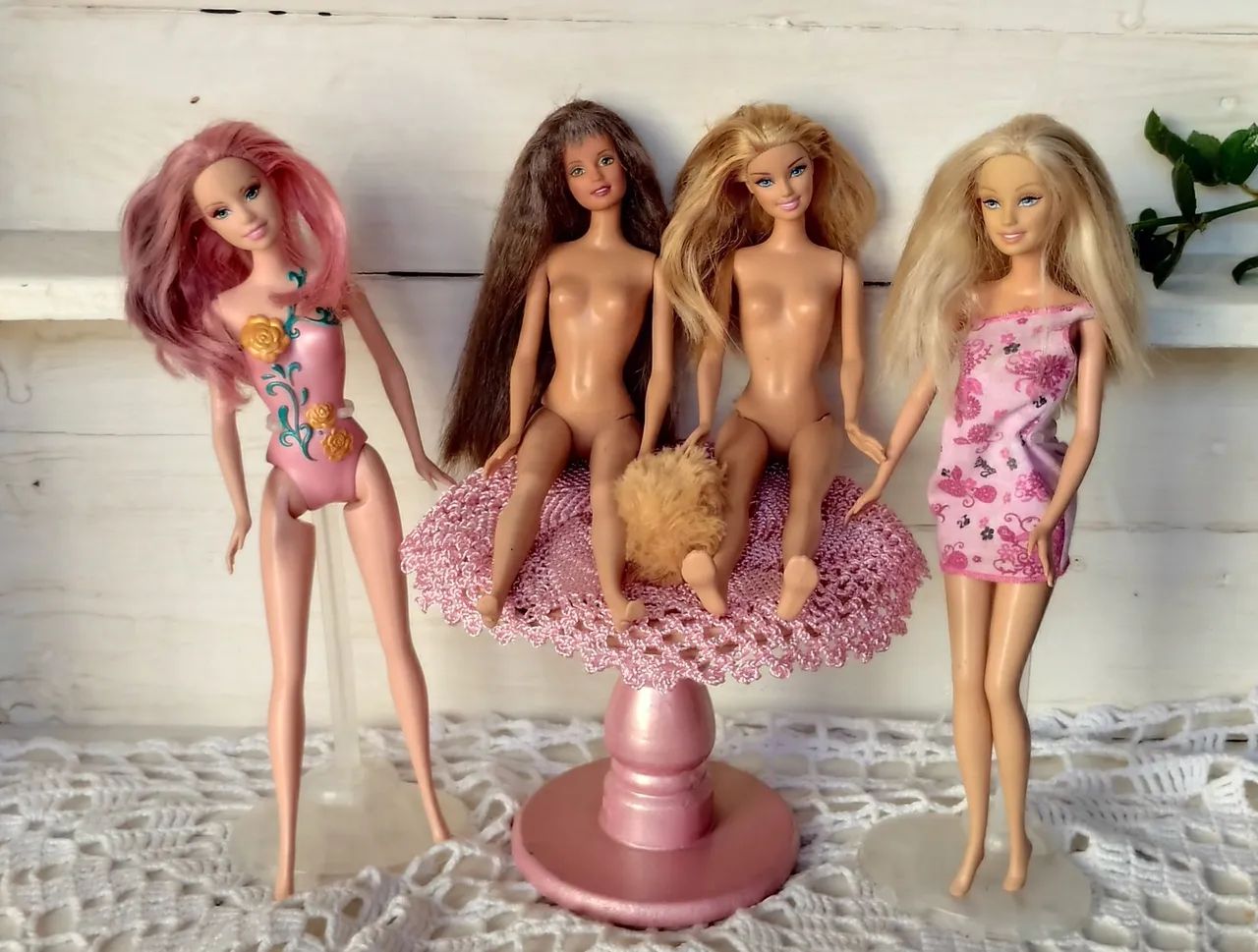 Lote com 4 Barbies lindas