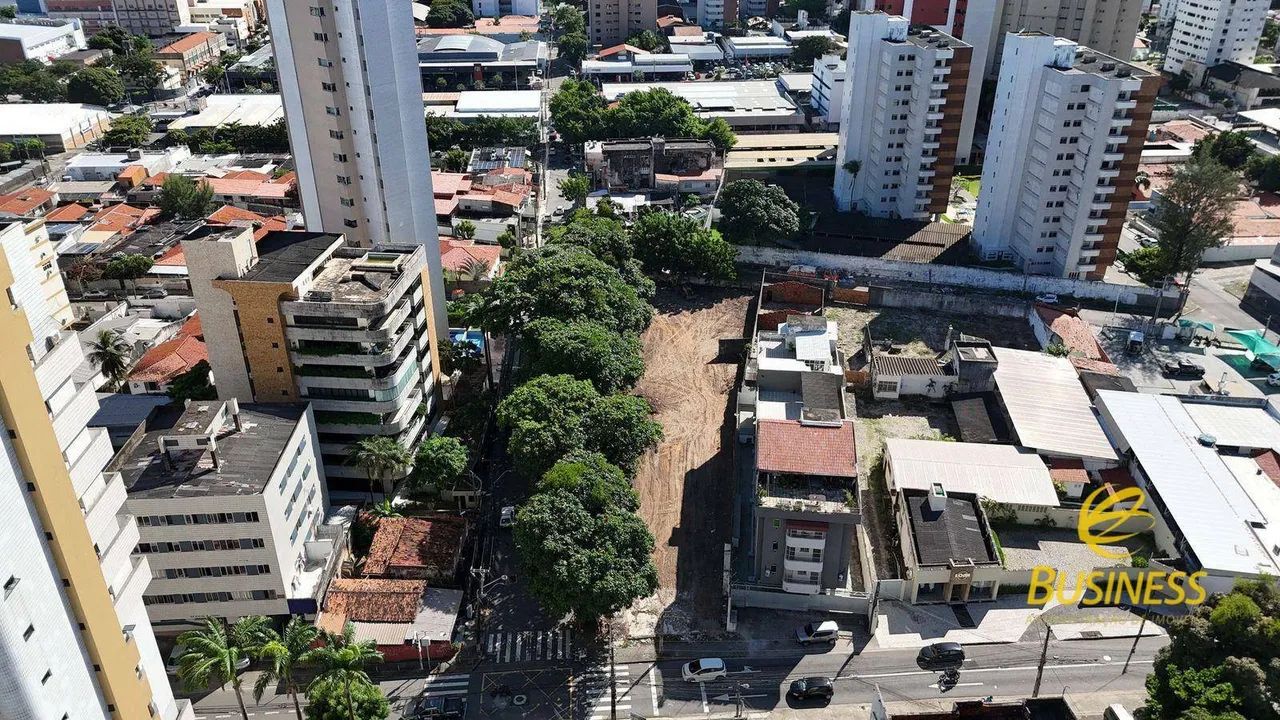 Terreno na Rua Padre Valdevino à venda!