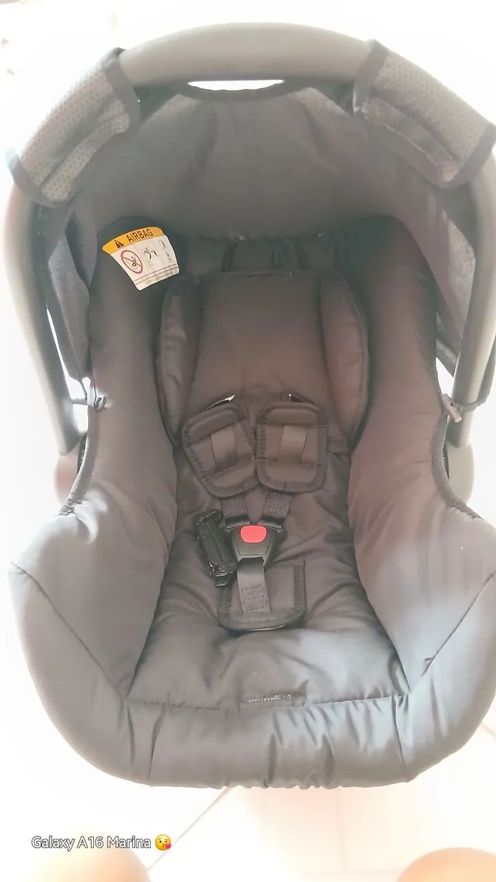 Vendo bebê conforto 