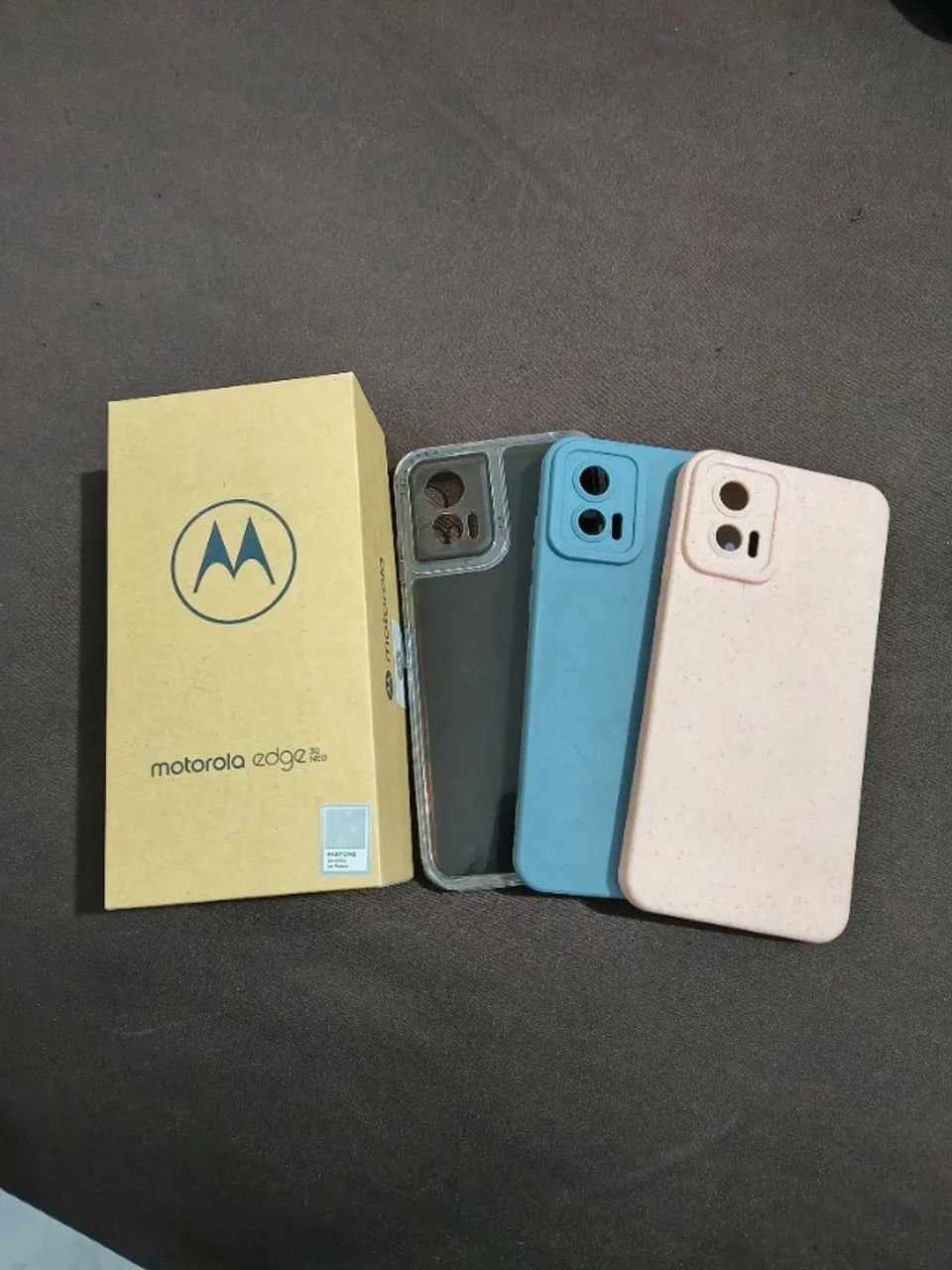 Celular Motorola Edge 30 neo  - Foto 2