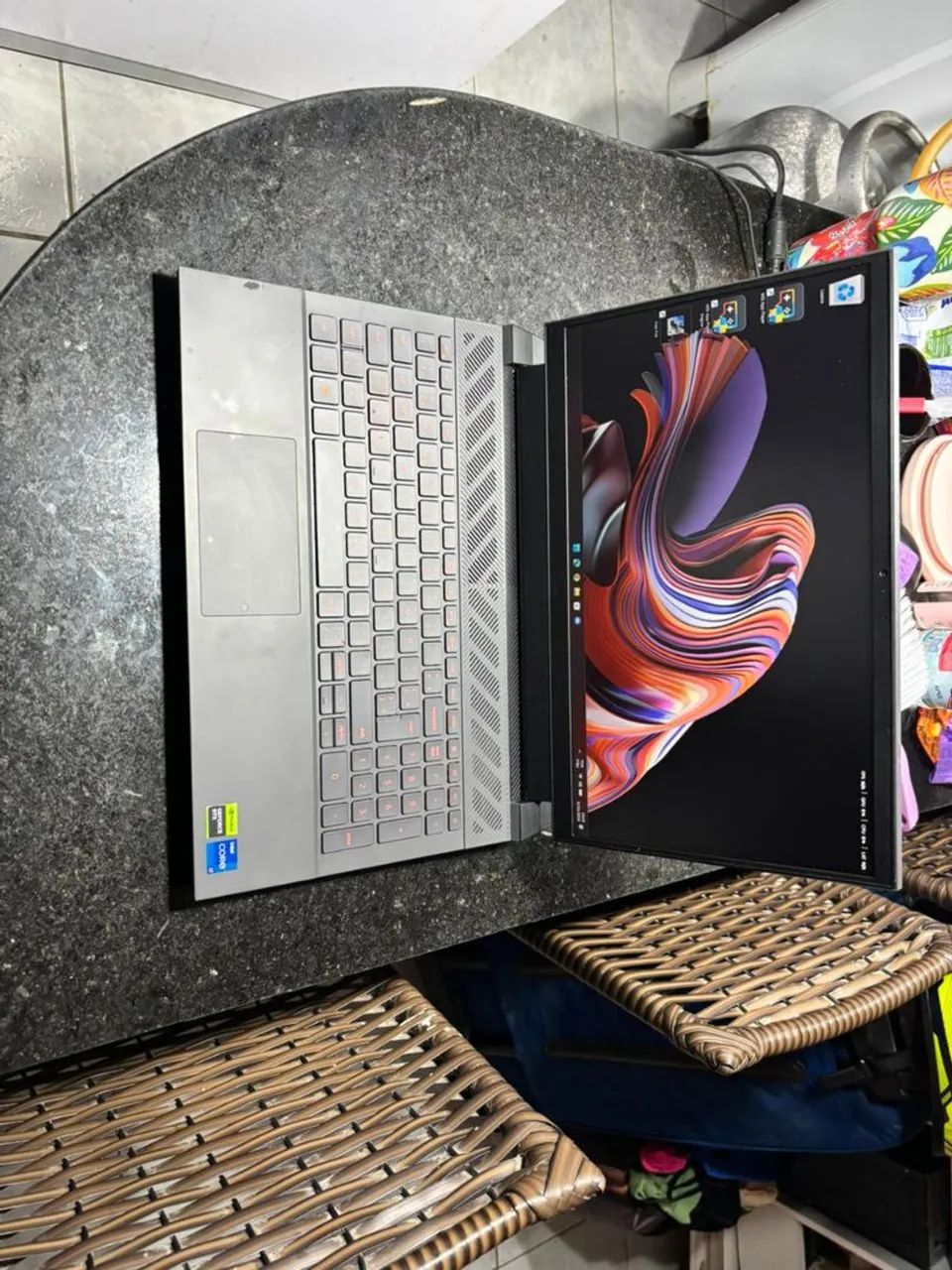 DELL G15 5530 I7HX 32GB RAM RTX 3050 - Foto 5