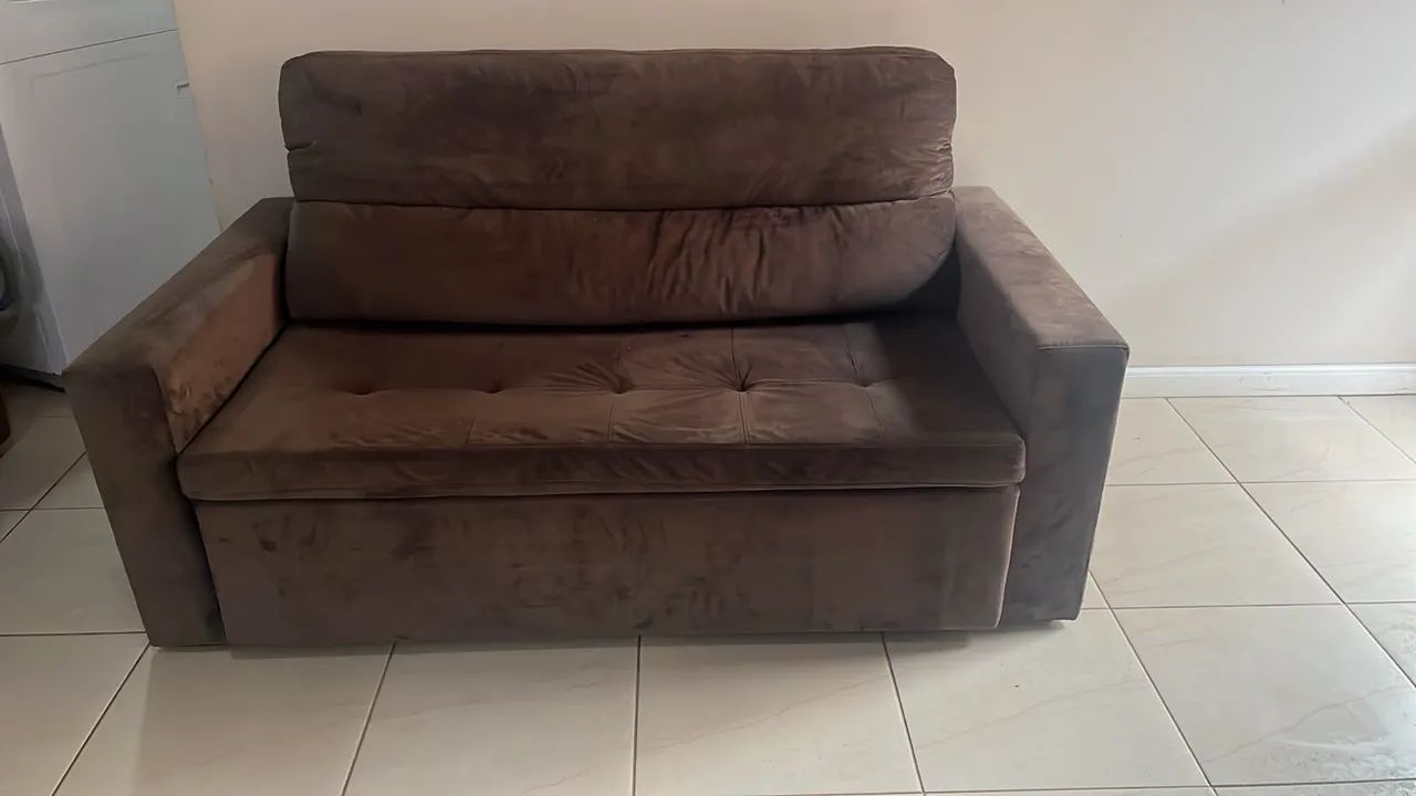 sofá retrátil de 2 lugares 