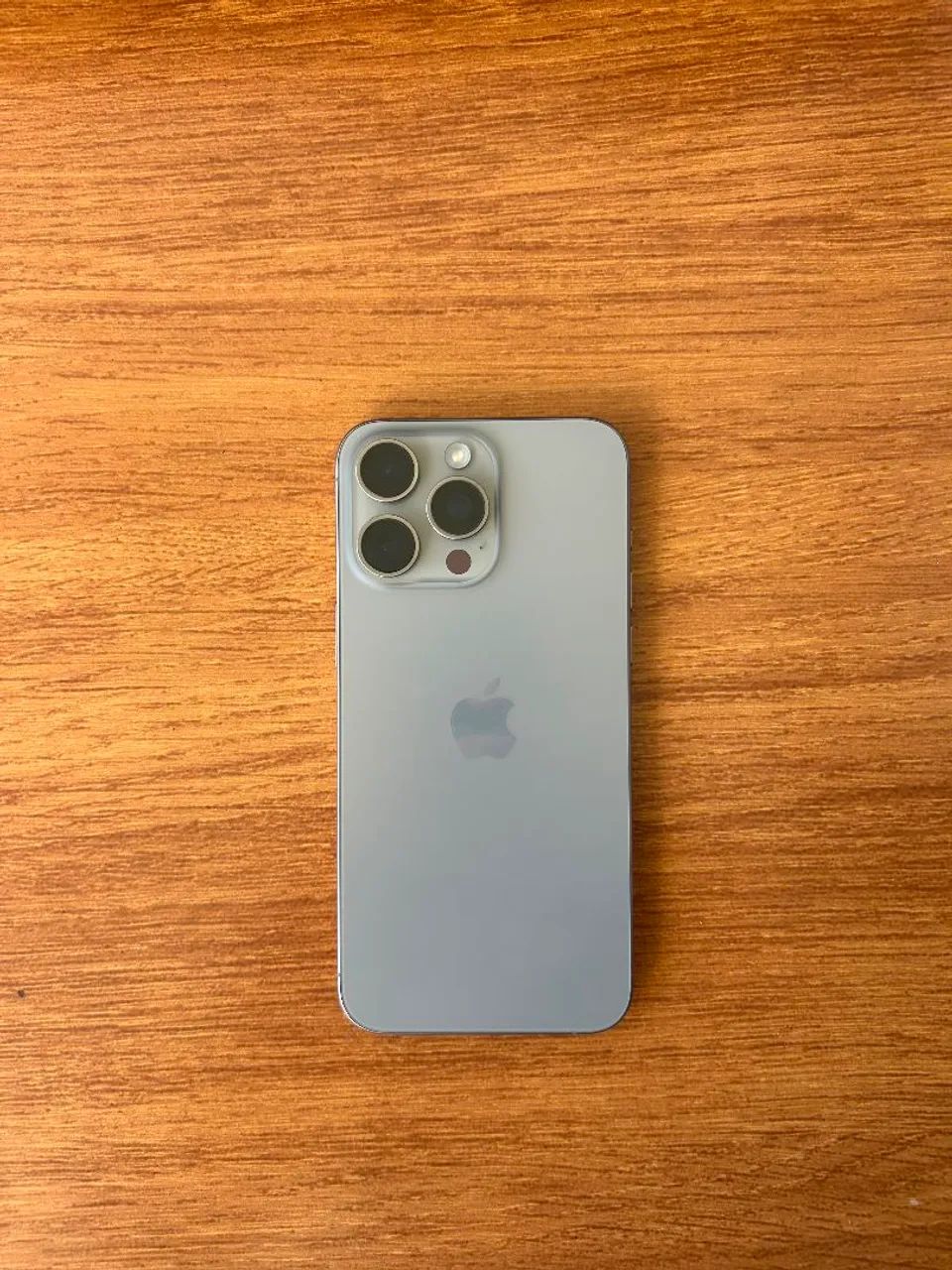 iPhone 15 Pro Max - Único dono