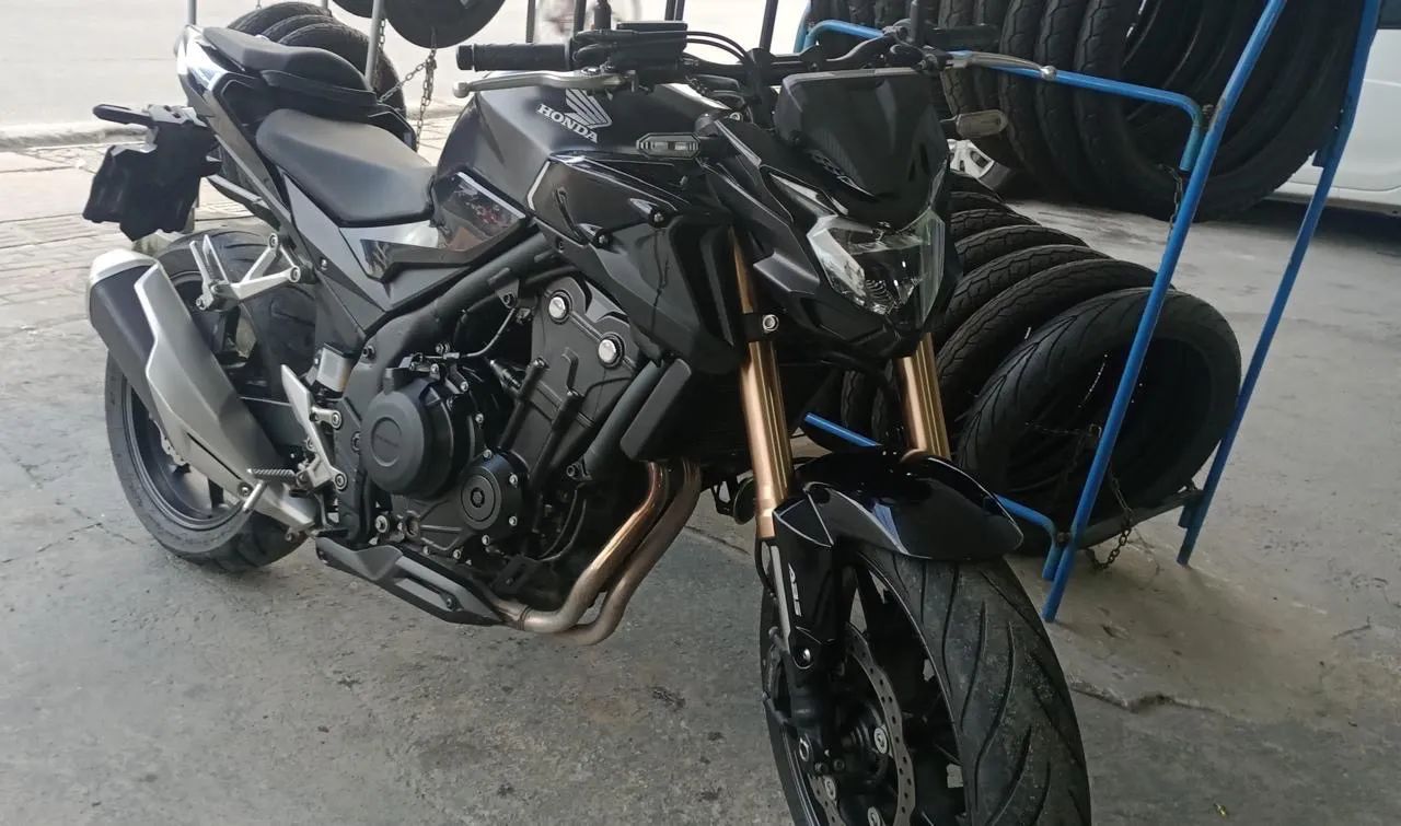 CB500f Preta - Foto 2