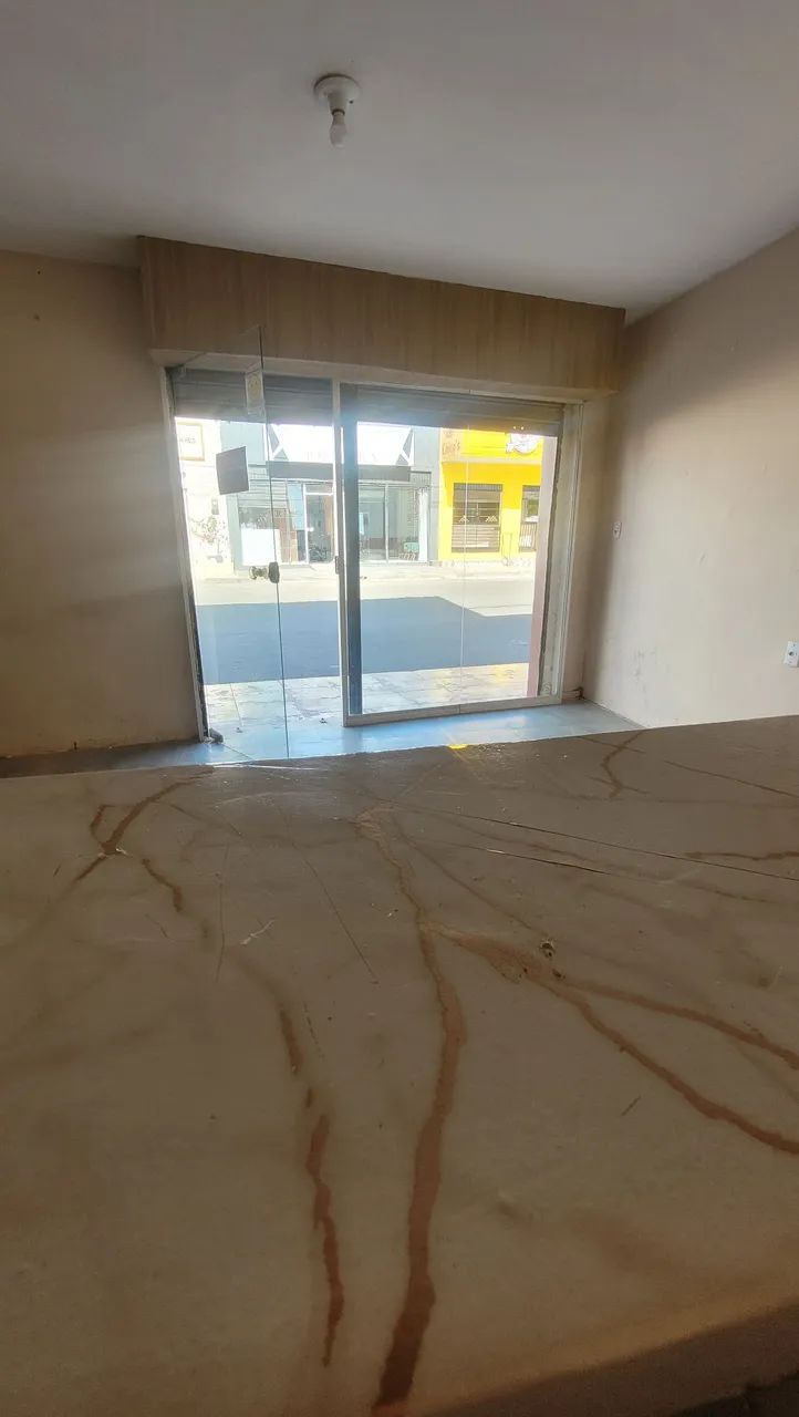 Ponto Comercial para Alugar - Loja com Balcão, Estoque e Banheiro - Foto 5