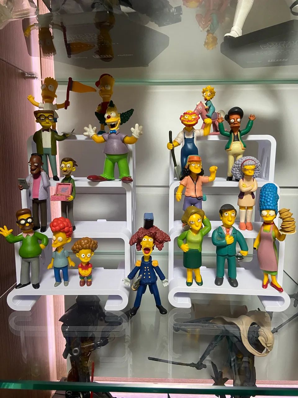 Lote 16 bonecos Simpsons 