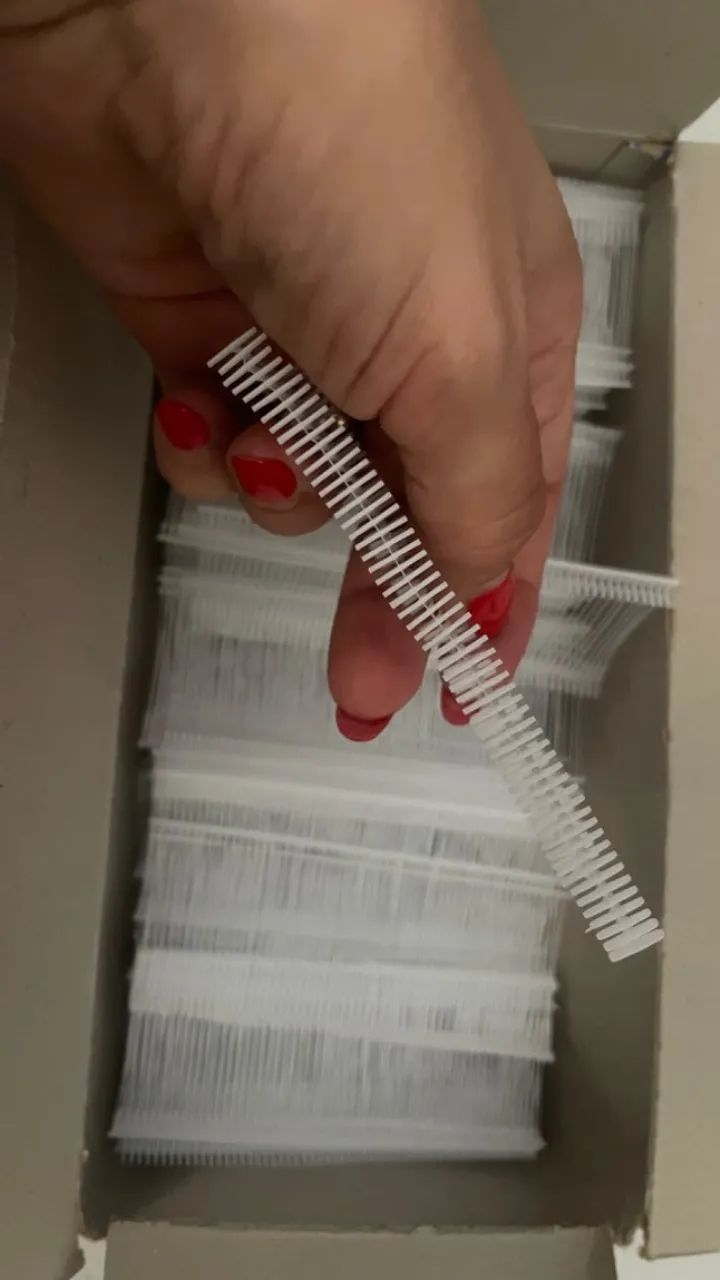 Caixa de Pinos Para Tag Roupas - Foto 4