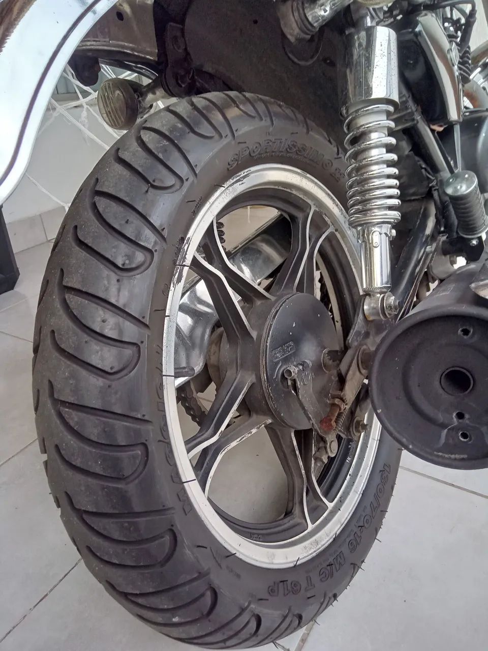 Vendo Intruder 125 2011  - Foto 4