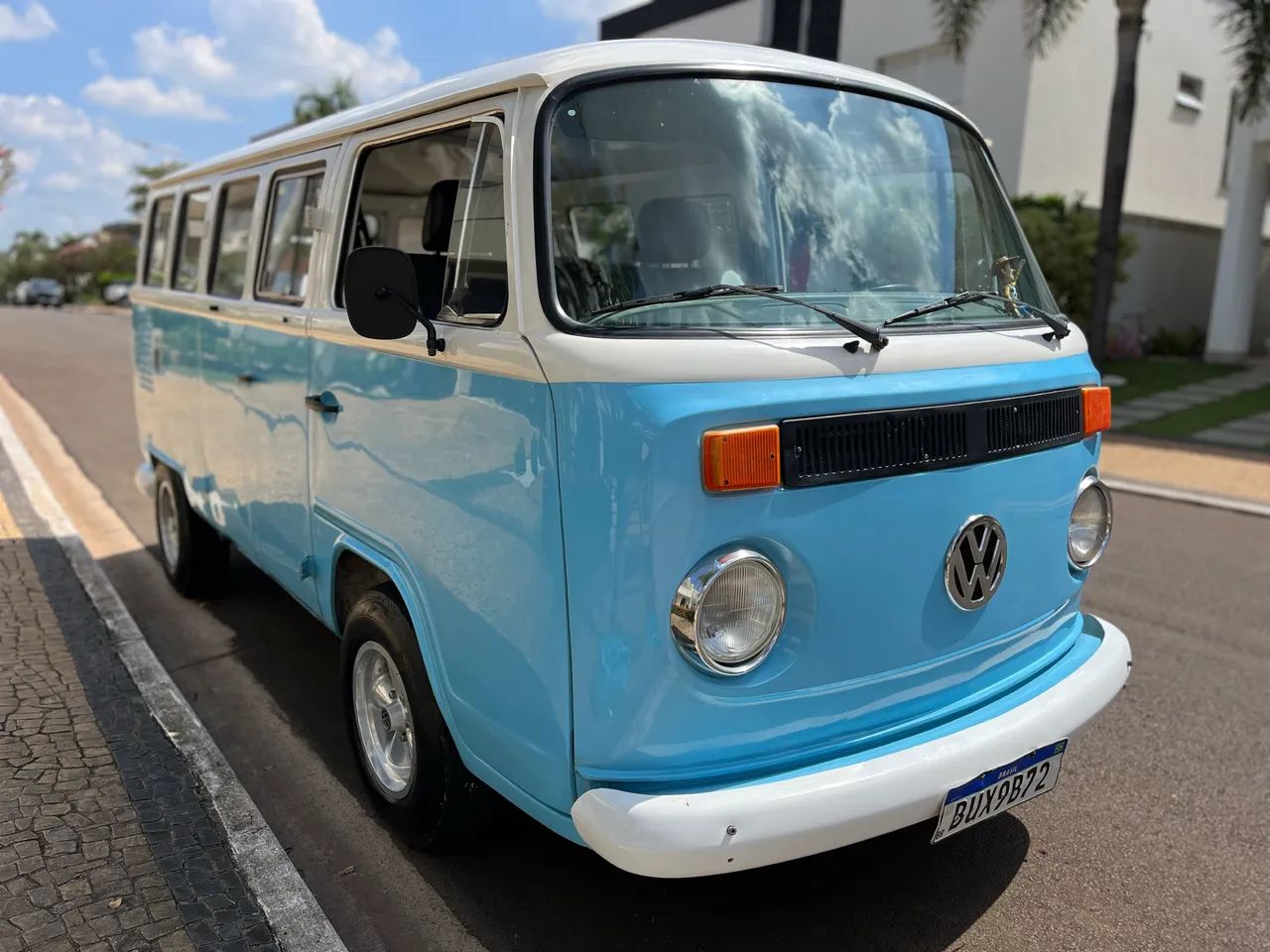 Volkswagen Kombi Standard/ Luxo/ Serie Prata 1994