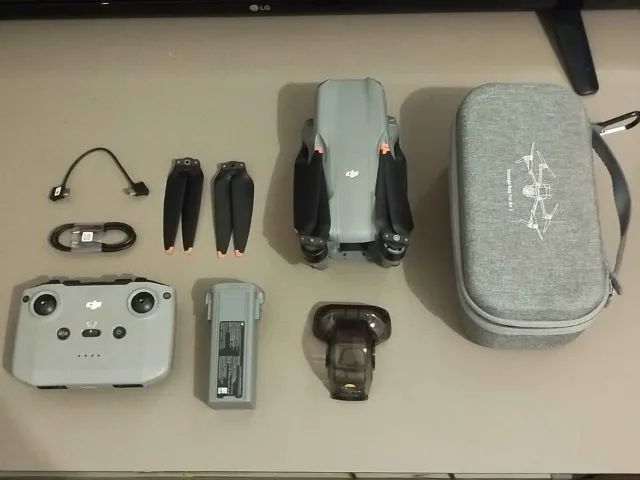 Drone DJI Air 3 - Foto 2