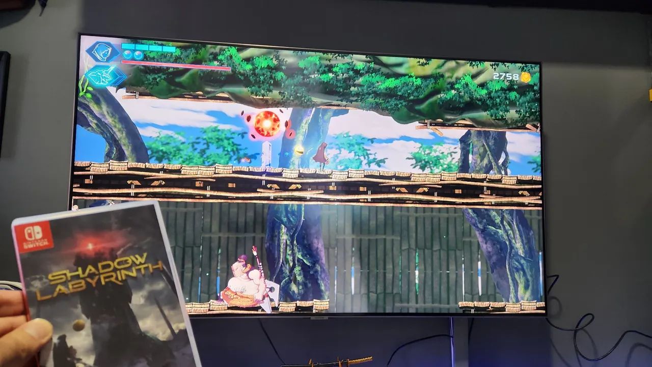 Shadow Labyrinth Switch - Foto 4