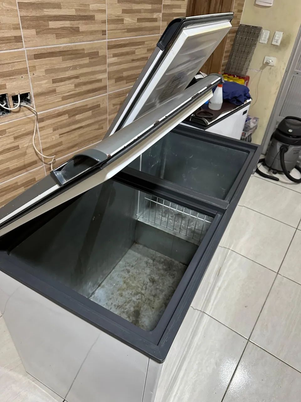 Freezer Esmaltec 500L - Foto 3