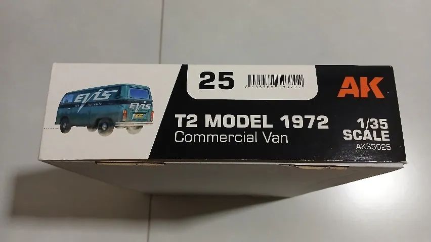 Kit de plastimodelismo em escala 1/35 do AK Interactive T2 Model 1972 Commercial Van - Foto 4