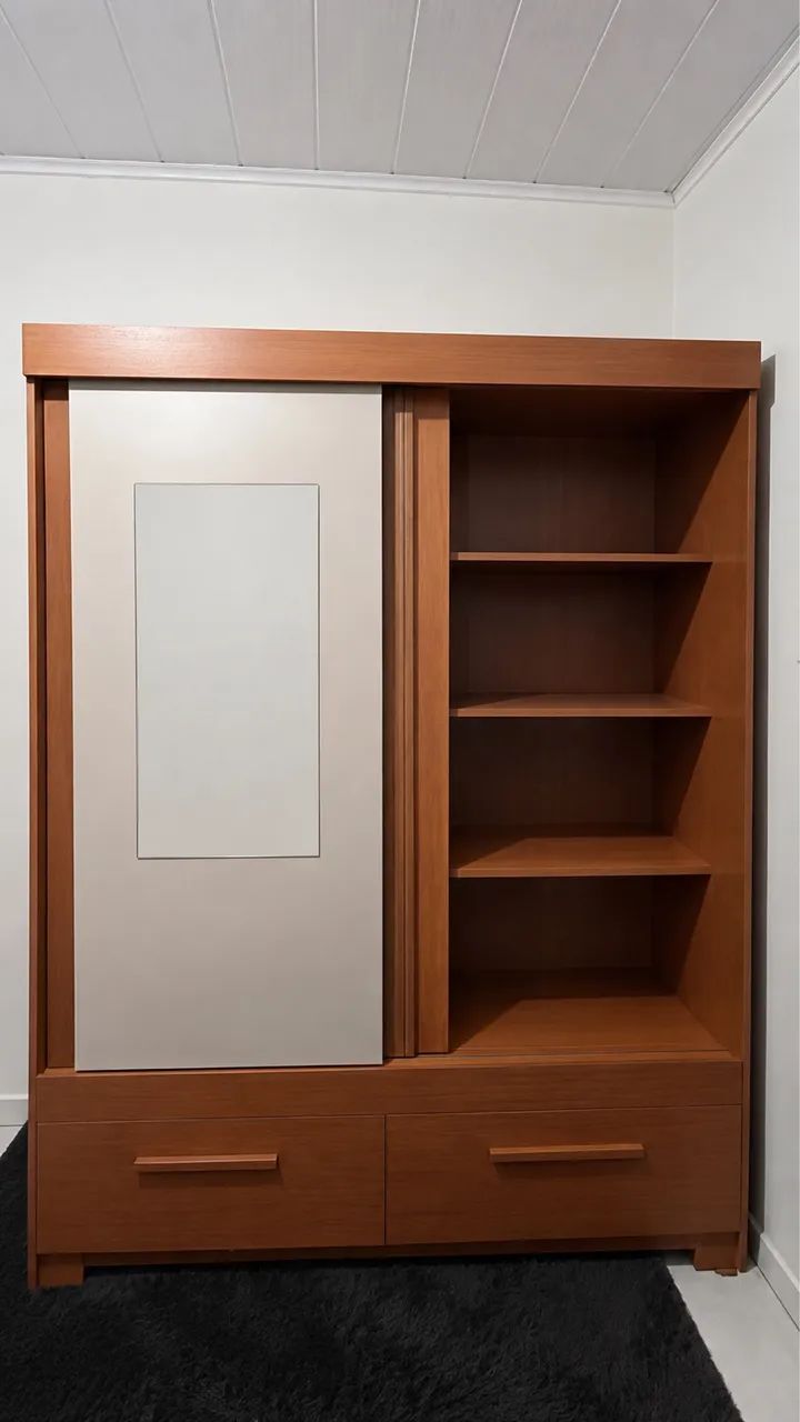 Guarda roupa solteiro 