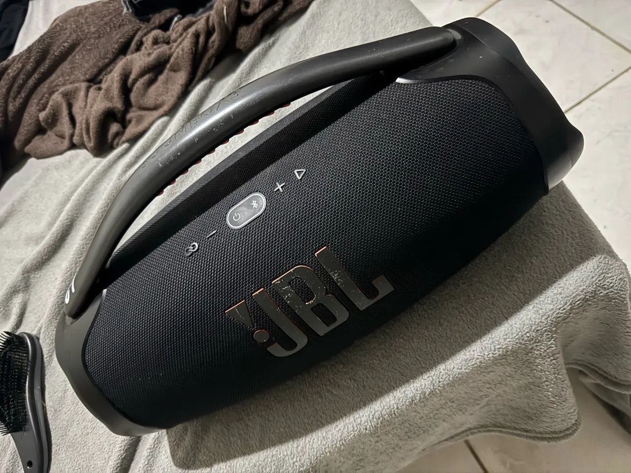 Bombox 3