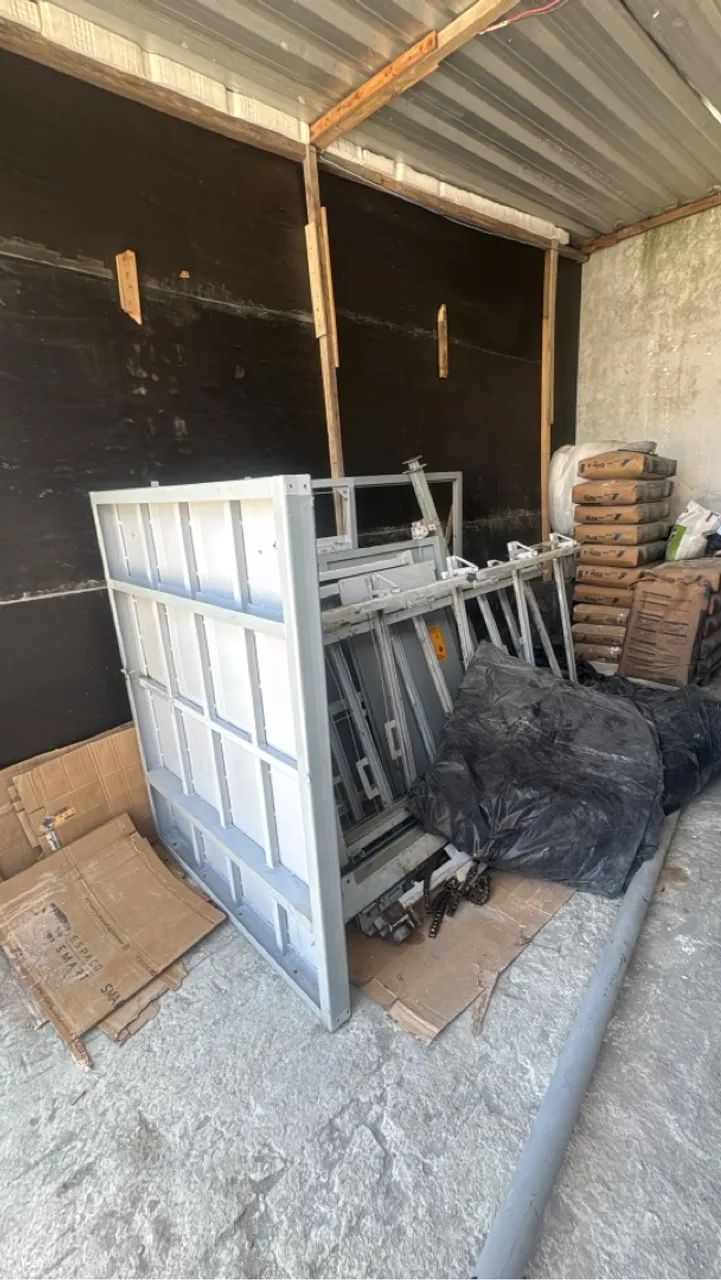 Plataforma Elevatória de Acessibilidade - 2 Pavimentos, Usada - Foto 2