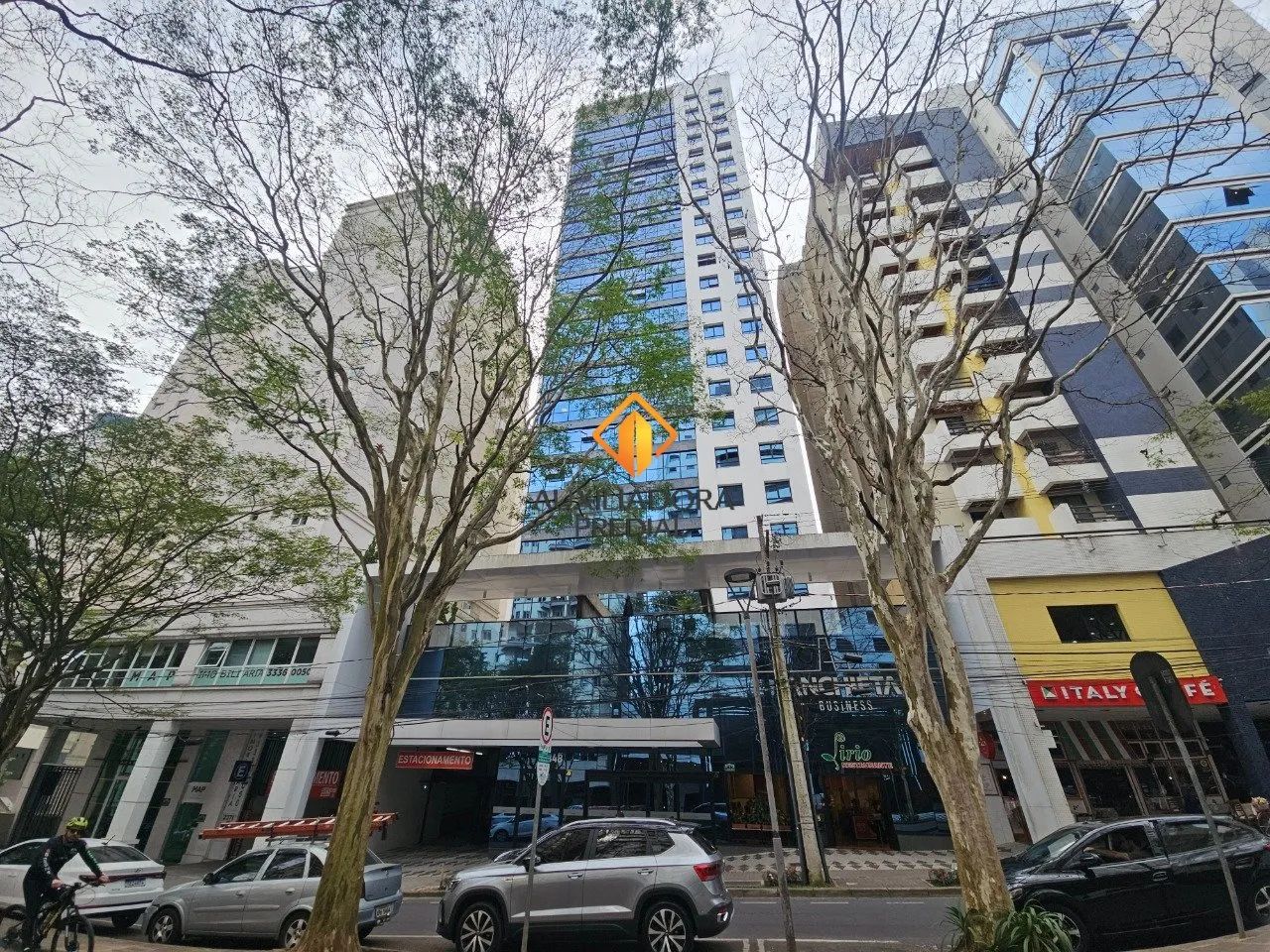 SALA PARA LOCAÇÃO BIGORRILHO CURITIBA PR