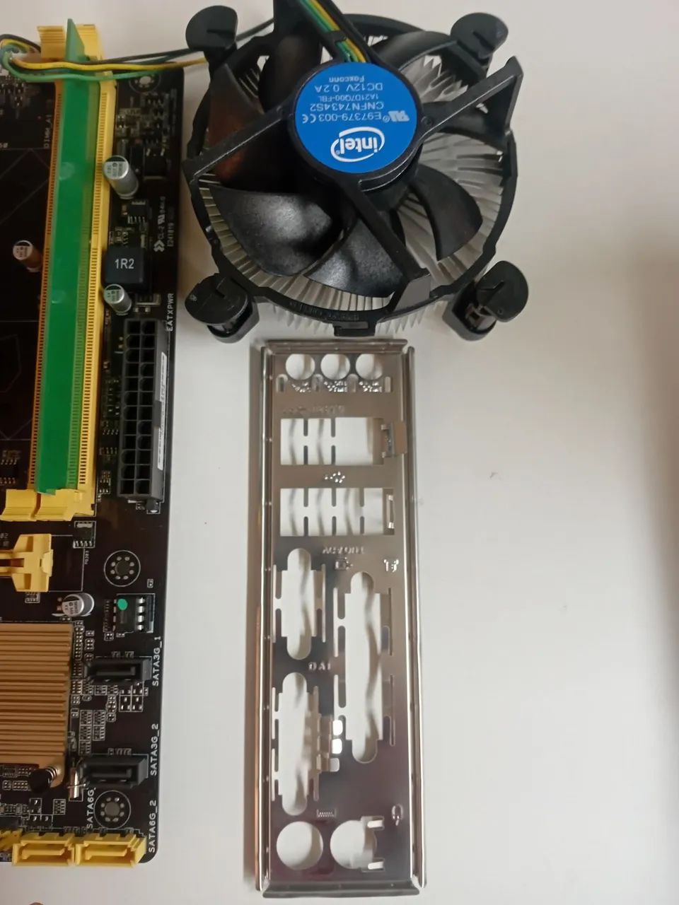 Placa mae i3 - Foto 2