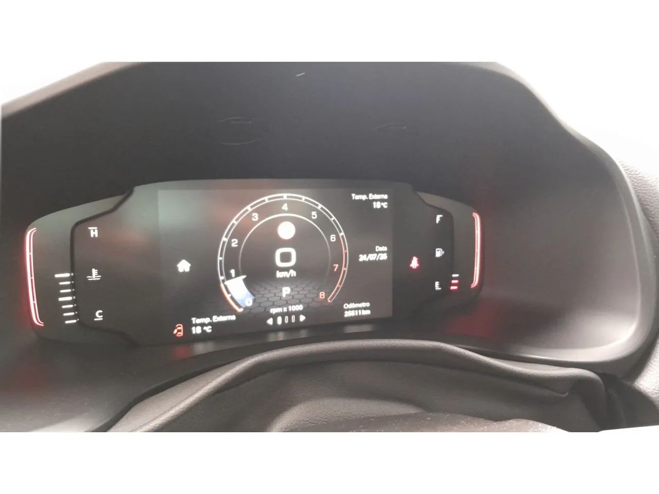 Jeep Renegade Long. T270 1.3 TB 4x2 Flex Aut., foto 16 de 16