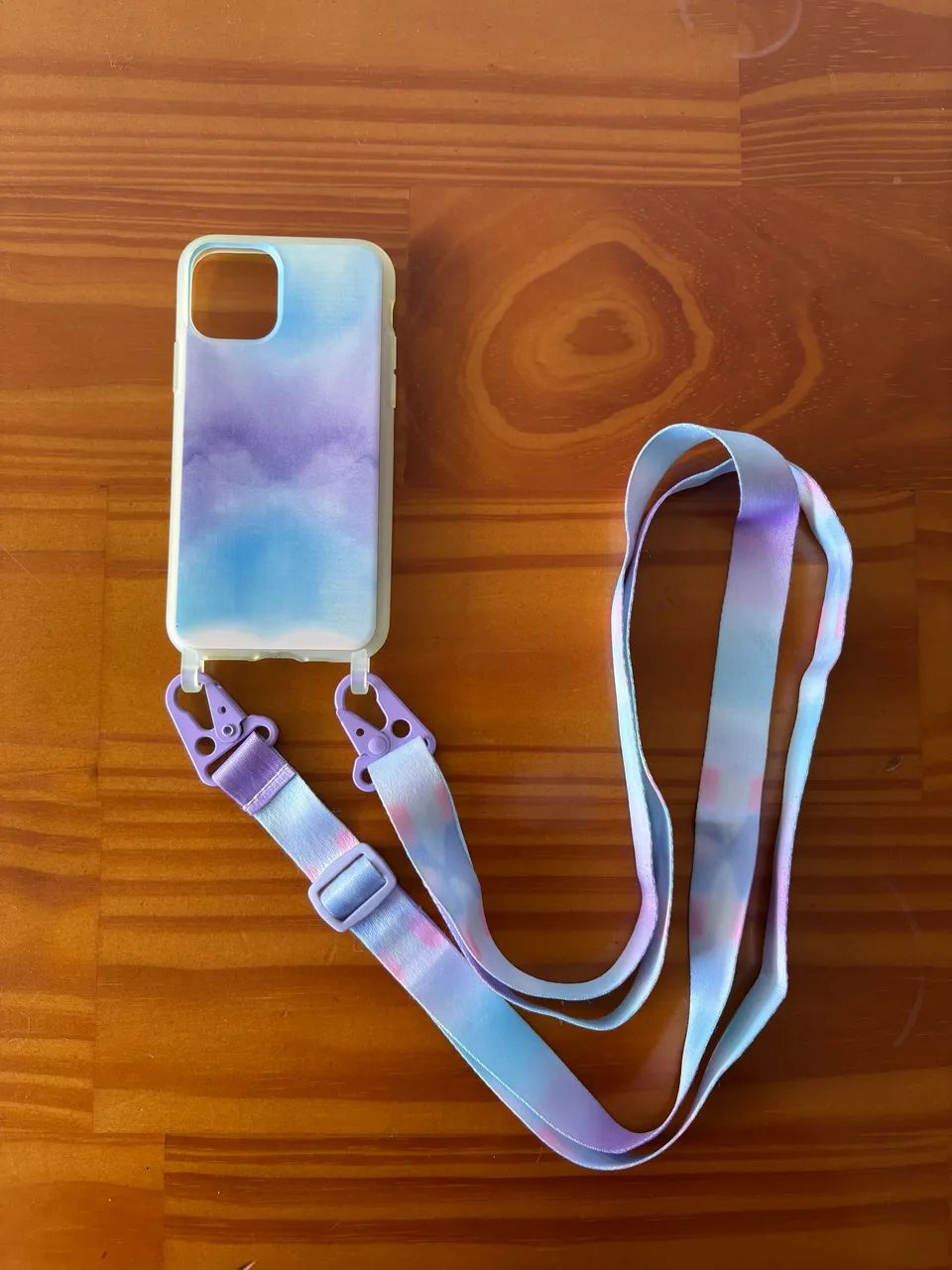 Capinha para iPhone com Cordão Transversal - Estilo Crossbody | Colorida - Foto 3