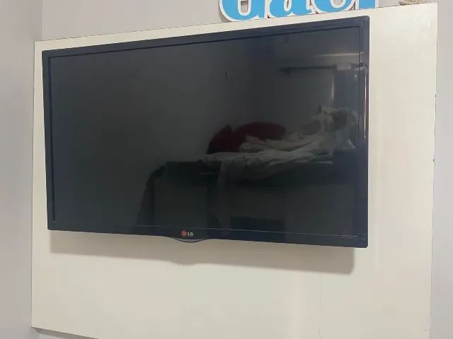 Vendo TV LG 32 polegadas - Foto 2