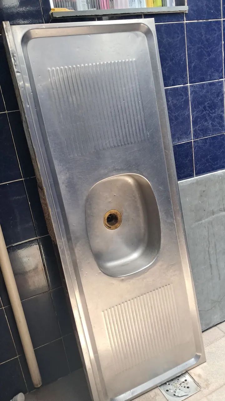 Pia de alumínio 1 metro e meio