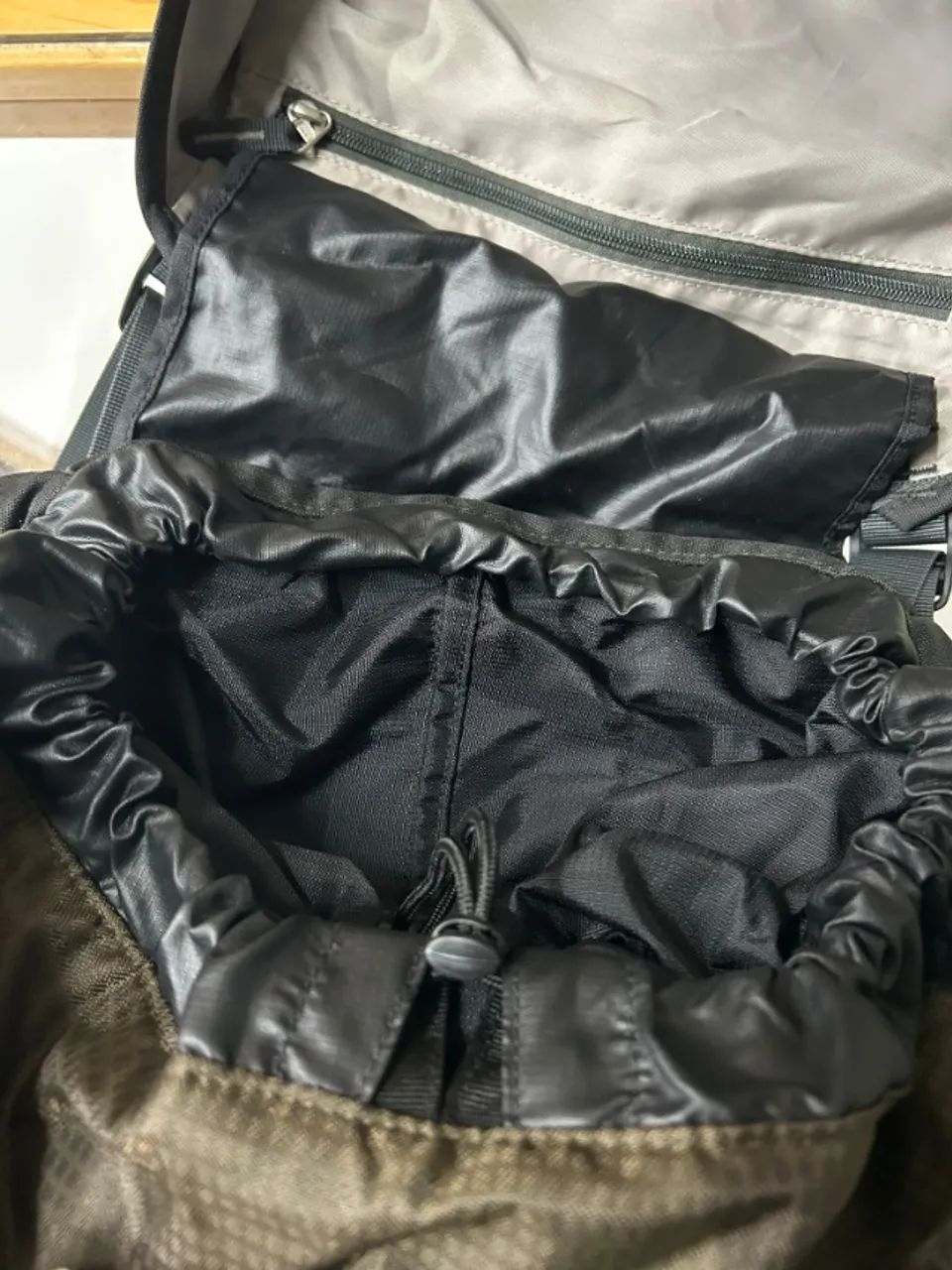 Mochila Deuter Quantum 55+10 SL - Foto 5