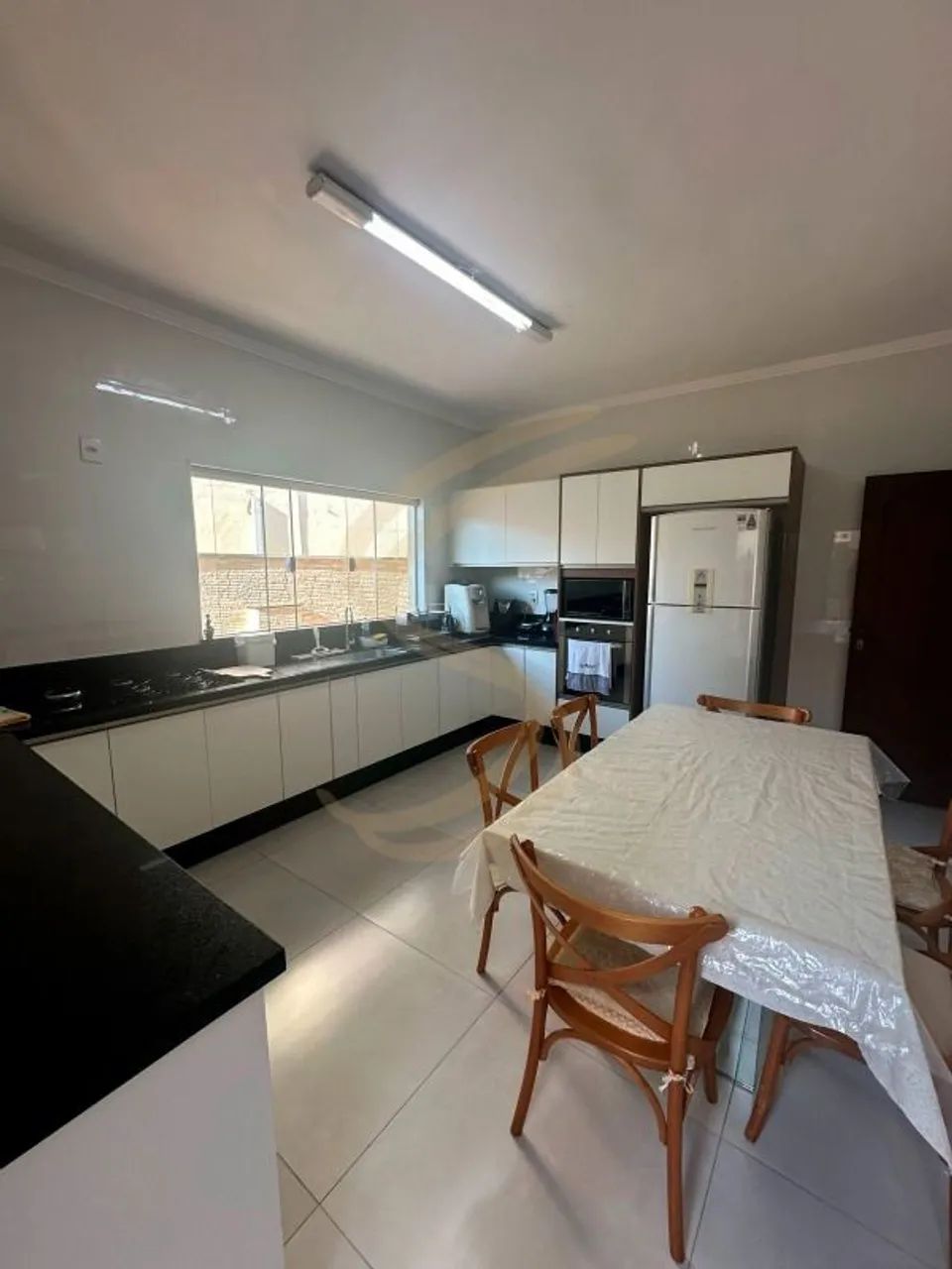 Casa à Venda em Centro, São José do Rio Pardo - SP - Foto 4