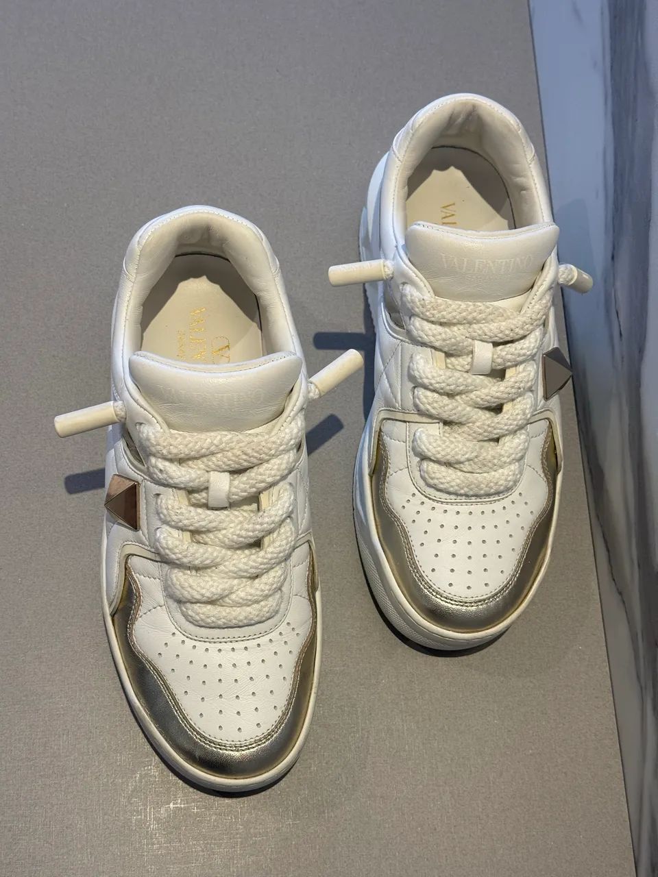 TÊNIS VALENTINO GARAVANI ONE STUD 