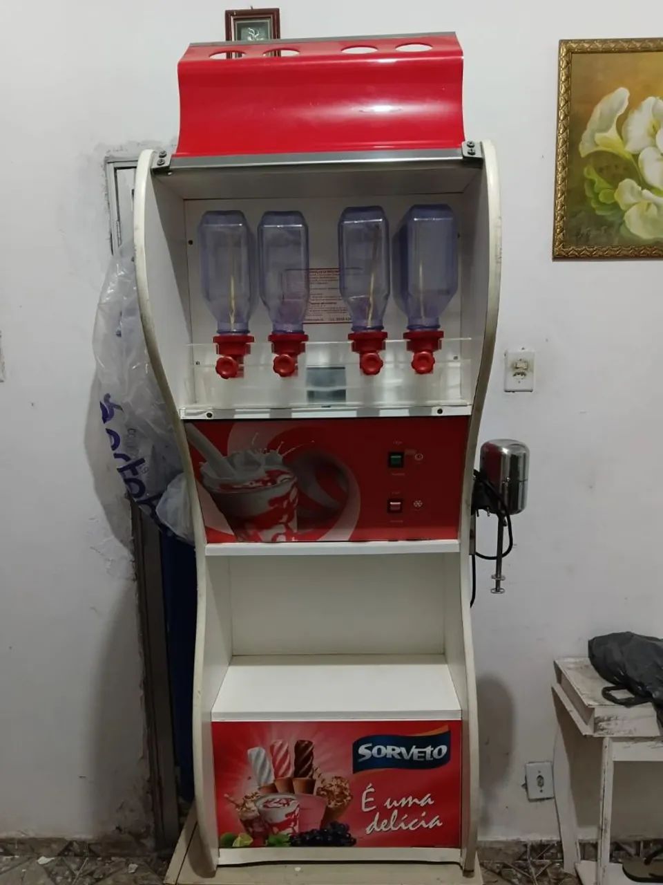 Máquina de sorvete, da marca sorveto.