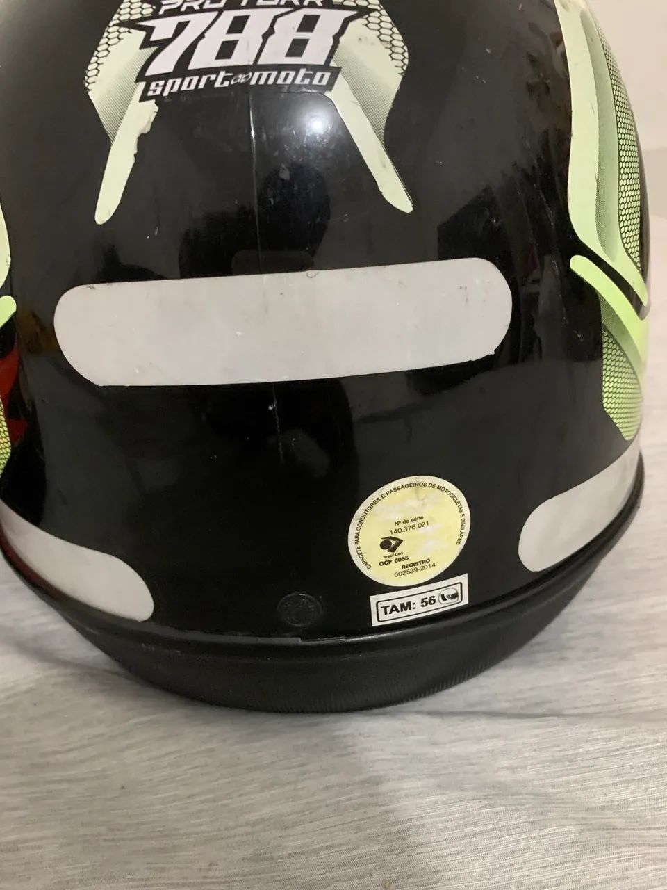 2 Capacetes por 100 p hoje. Tamanho 56 e 60 - Foto 6