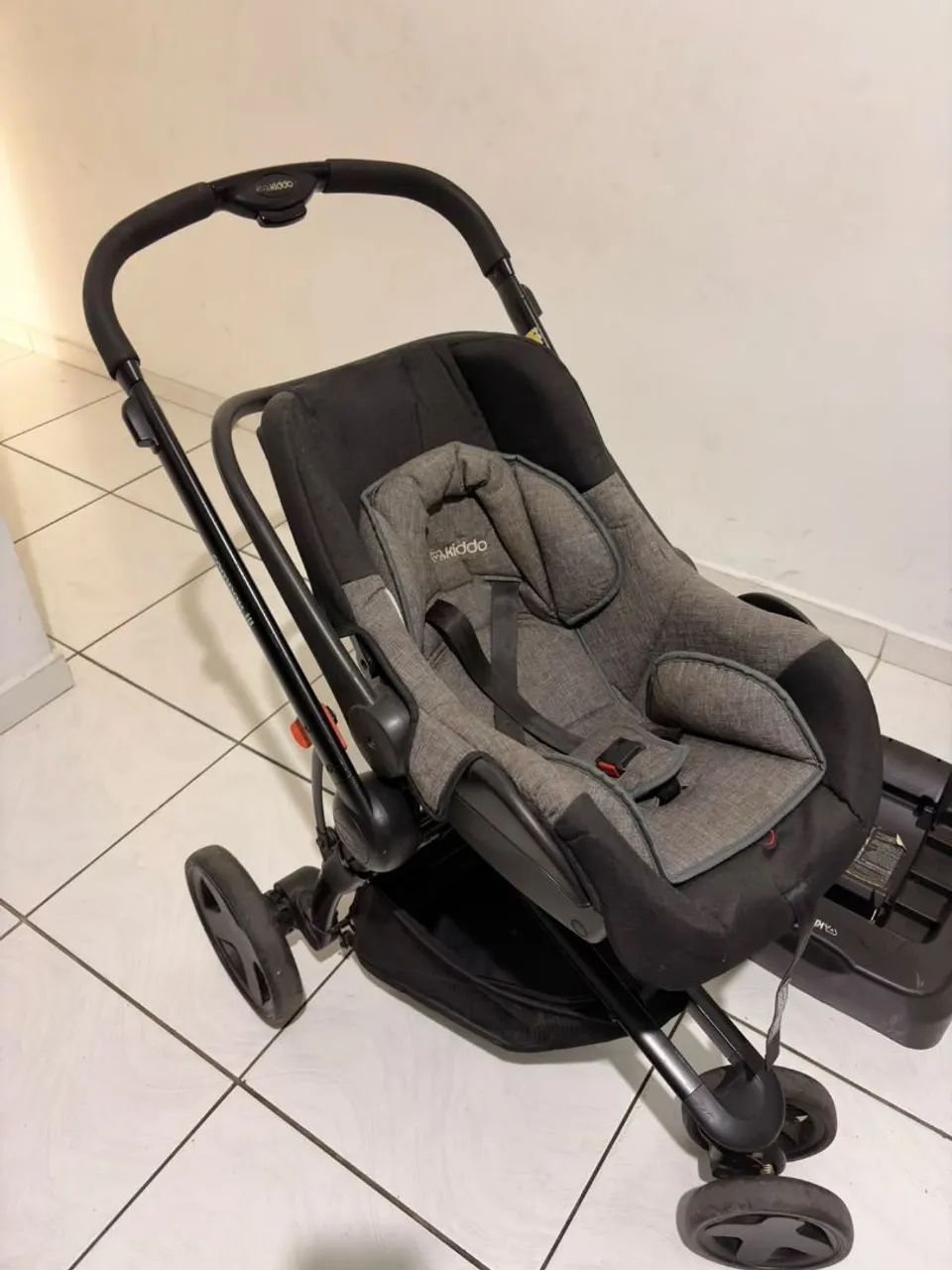 Carrinho de bebê  - Foto 4