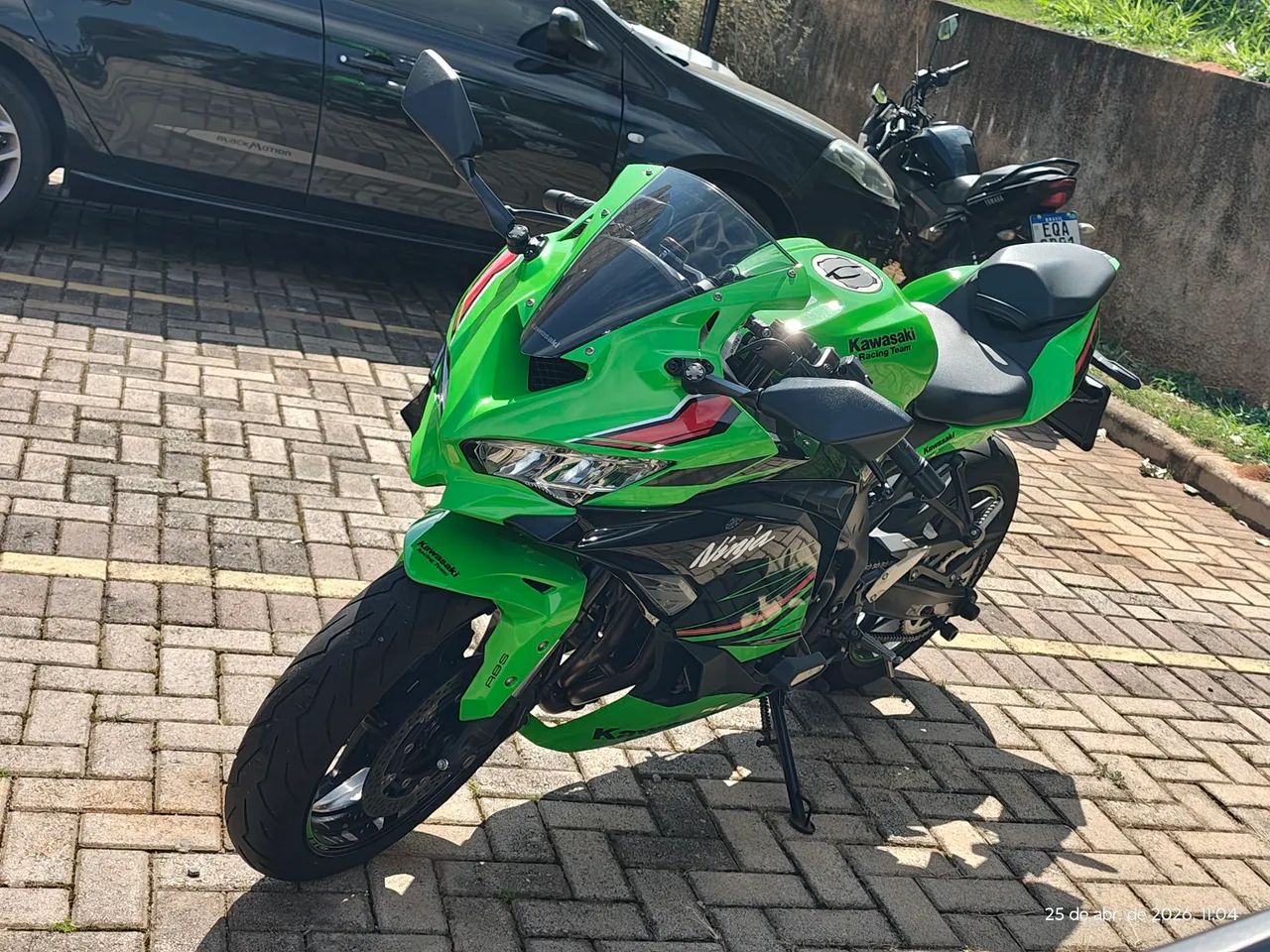 Ninja ZX 4r  - Foto 3