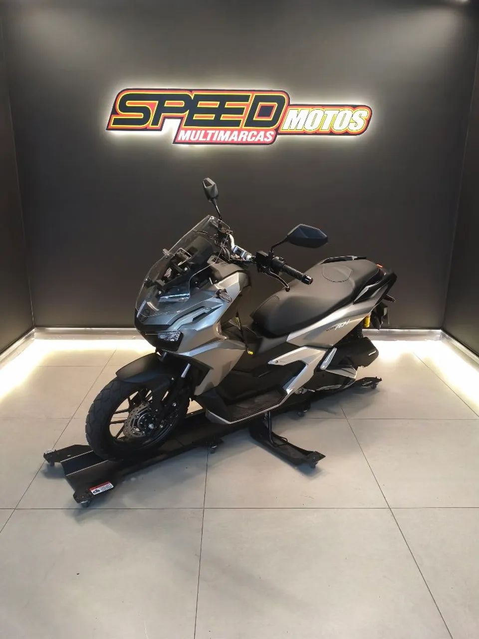 Honda ADV 160 - Foto 4